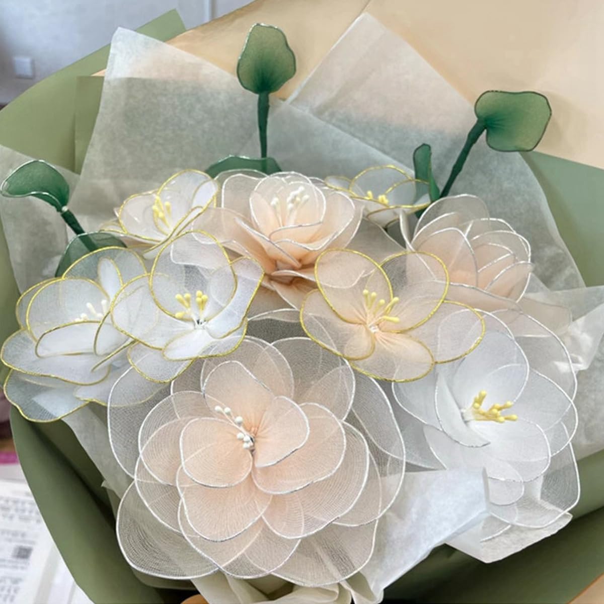 76Yards 26Gauge White Metal Floral Wire Flexible Paddle Florist Garden Wire for Flower Arrangement,Crafts,Christmas Wreaths Tree,Garland.