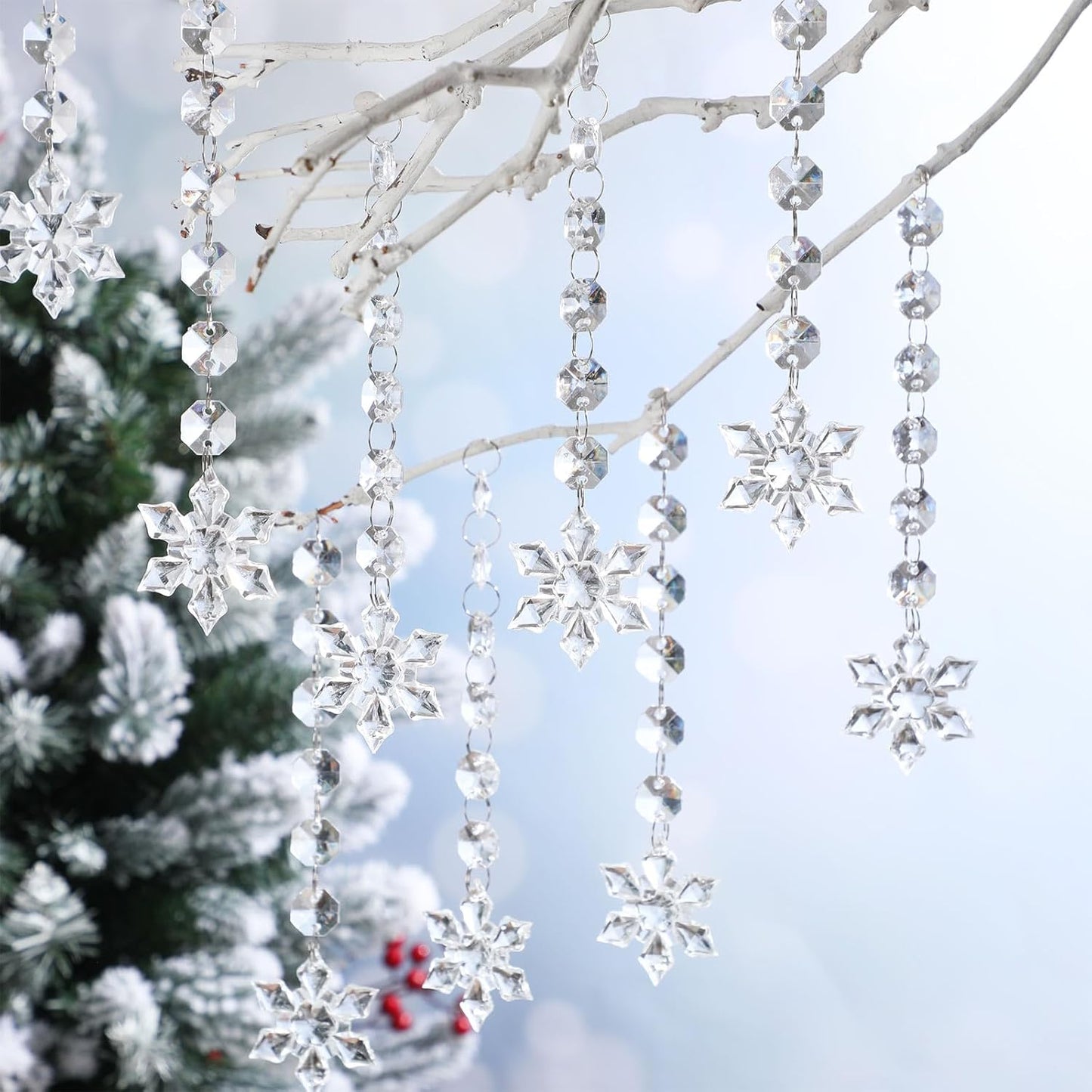 Nuenen 100 Pcs Acrylic Hanging Crystals for Centerpieces Chandelier Clear Crystal Garland Strands Ornament Acrylic Clear Beads Prisms Pendant for Christmas Tree Window Home Decoration(Snowflake)