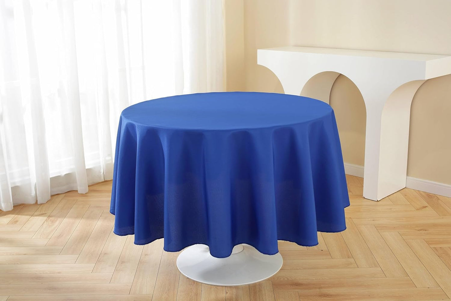 Craft And Party Round Tablecloth, 120 Inch Royal Blue Tablecloth, Polyester Fabric Washable Table Cloth for Home, Party, Wedding or Restaurant Use.