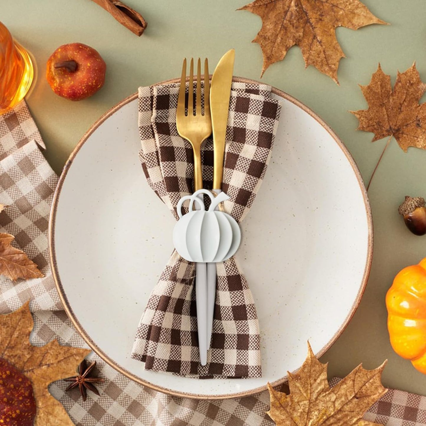 Halatool Thanksgiving Pumpkin Napkin Rings Set of 12, Alloy Fall Napkin Rings Dinner Tables Holders for Thanksgiving Halloween Weddings Holidays Gathering Dinner Party (White)