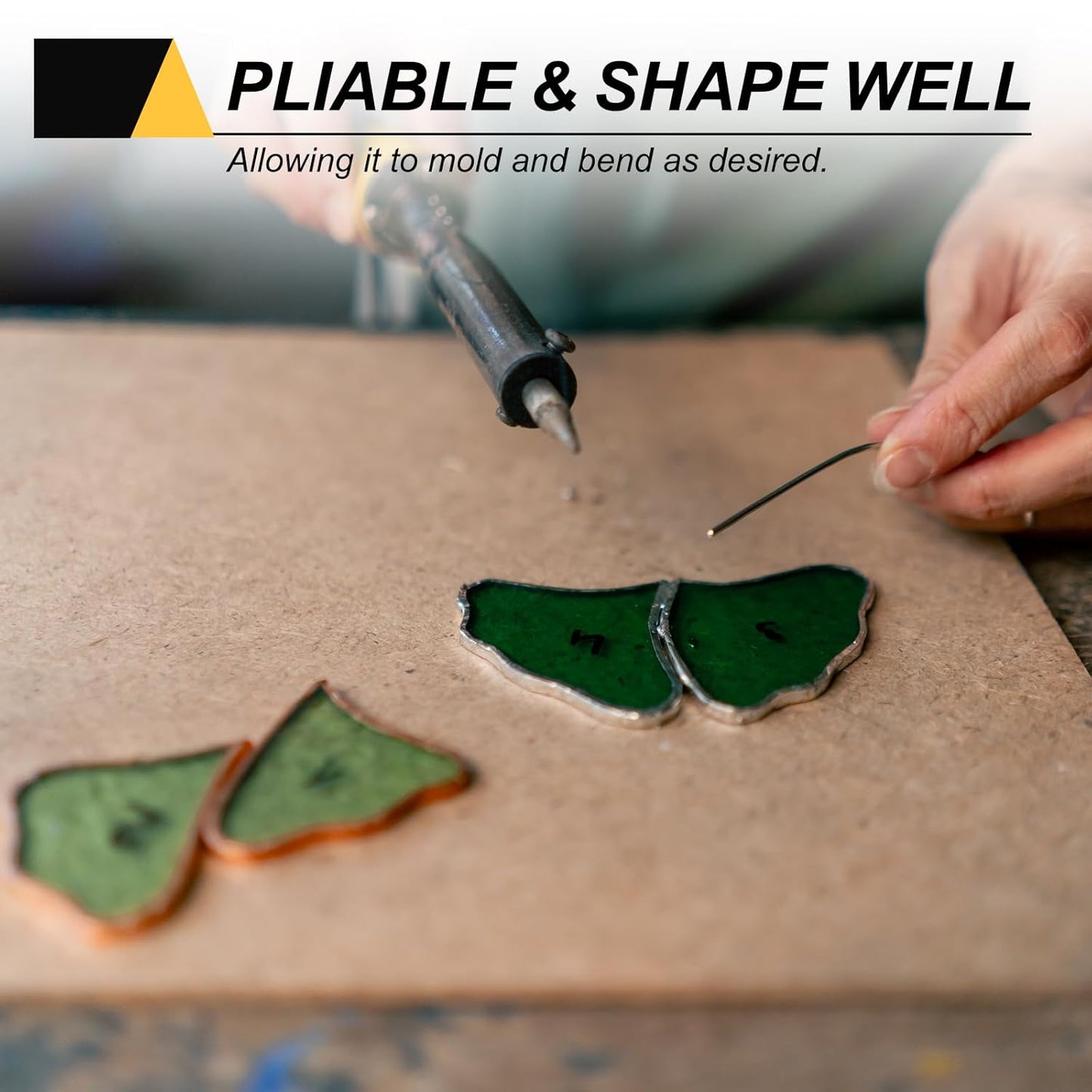 MECCANIXITY 190 Yards/575 Feet 27 Gauge Metal Floral Wire Red Flexible Paddle Thin Floral Wires for Craft, Christmas Wreath, Flower Arrangement, Wedding, Total 5 Roll