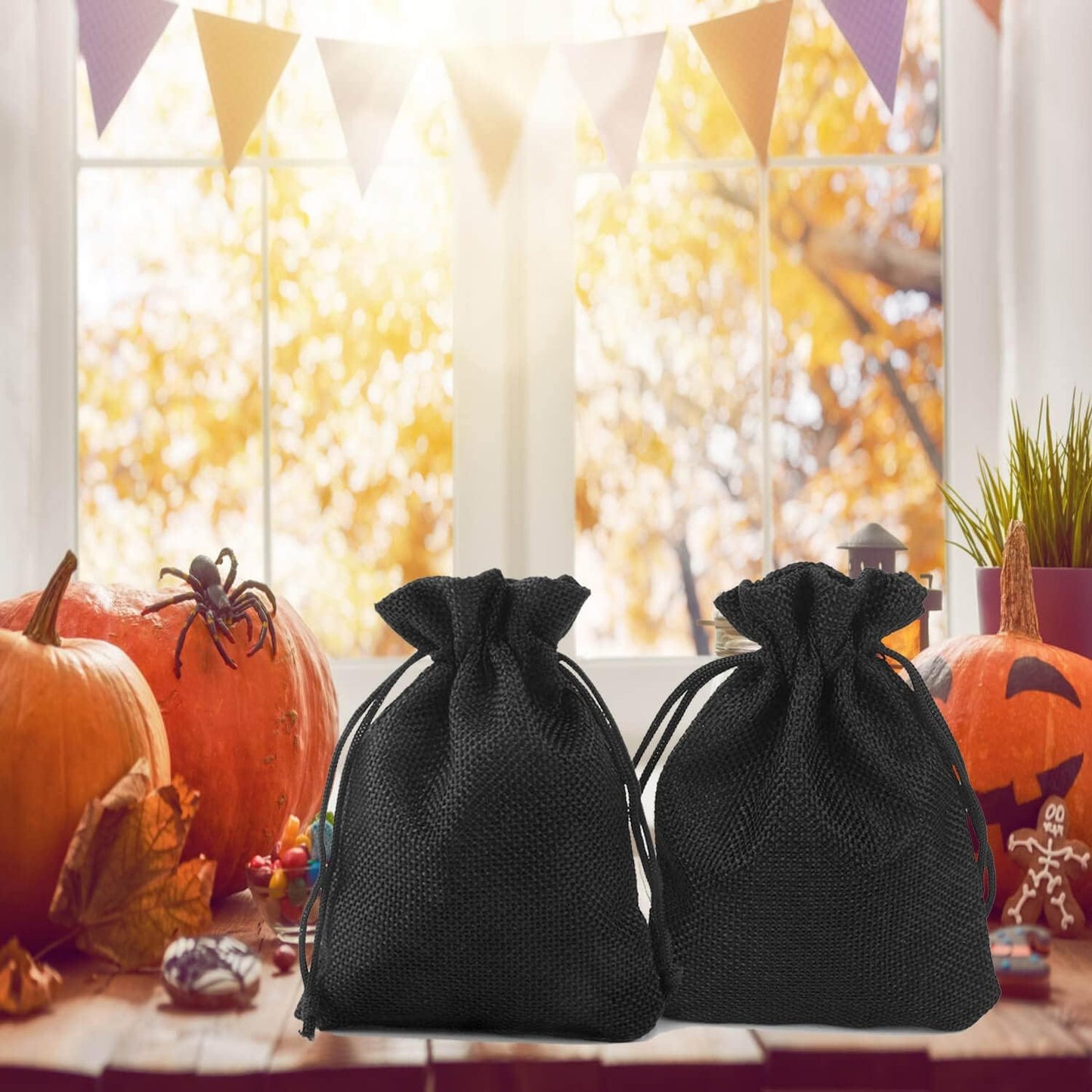 20Pcs Black Burlap Gift Bags With Drawstring 2.7x3.5 Inch, Linen Halloween Candy Jewelry Jute Sack for Wedding Party Favor