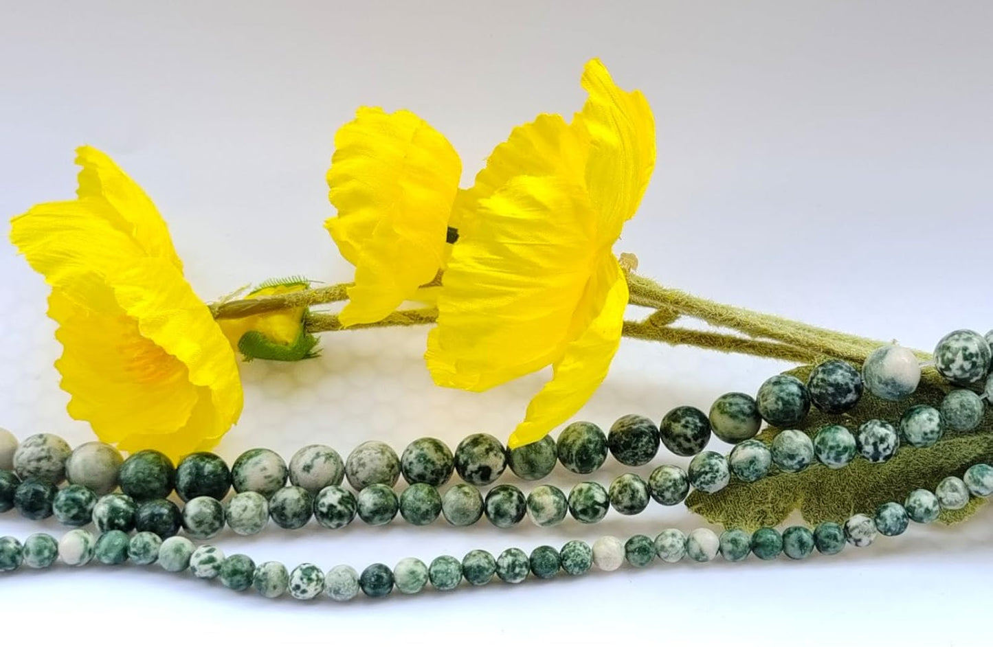 Stone Beads 8mm 100pcs Green Spot Jasper Beads Round Loose Gemstones Beads for Bracelet Necklace Jewelry Making (8mm, 60806 Green Spot Jasper)