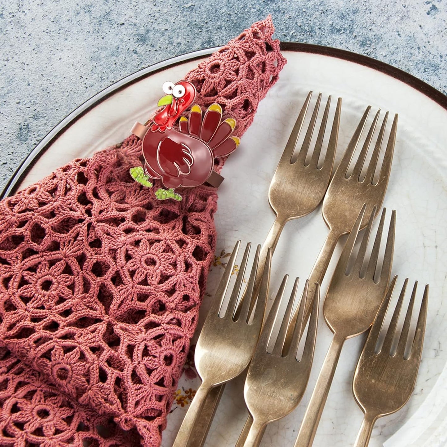 Halatool Thanksgiving Colorful Turkey Napkin Rings Set of 6, Funny Metal Festival Napkin Holders for Thanksgiving Weddings Holidays Gathering Dinner Party Decorations