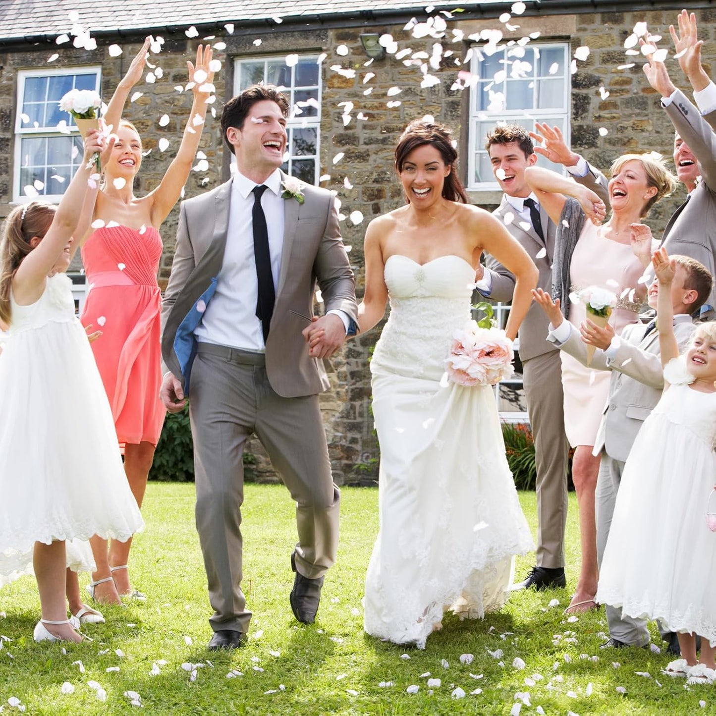 PATIKIL Dried Flower Confetti Cones, 30Pcs Paper Tapers Cone Holder with Dried Rose Petals / Sticker for Wedding Party Engagement Birthday DIY Decoration, Yellow/Green