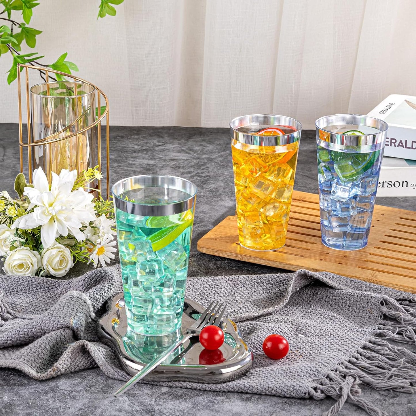 I00000 16 oz Silver Plastic Cups, 100 Pack Clear Plastic Cups,Silver Rimmed Disposable Cup, Heavy-duty Disposable Tumblers Perfect for Party, Holiday, Wedding & Birthday