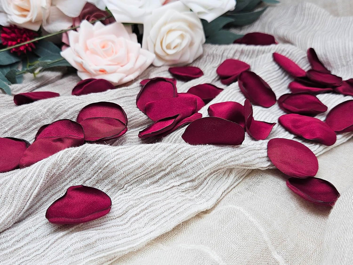 ZOOYOO 200Pcs Burgundy Silk Rose Flower Petals for Valentaine's Day,Wedding Flower Gril Basket,Aisle Scatter,Table Centerpieces,Romantic Night Decoration,3.5cm Each