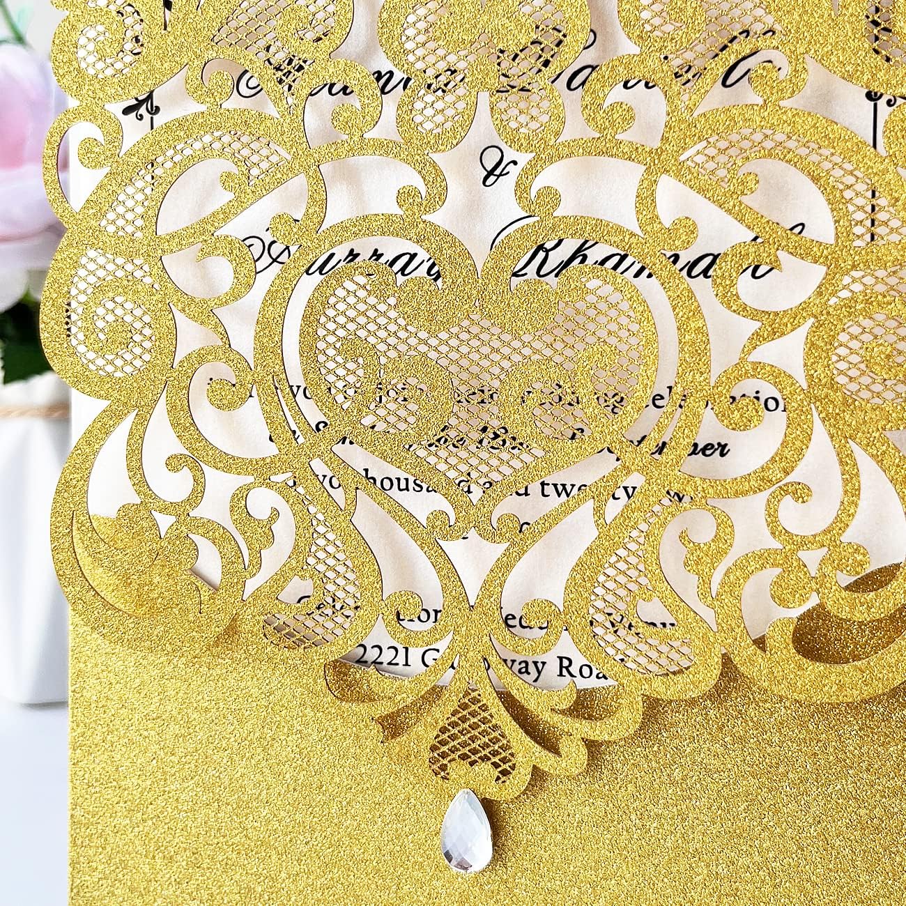 Hosmsua 50PCS Blank Wedding Invitation Cards 5 x 7.3 Inch Gold Laser Cut Hollow Heart Floral Invitation with Rhinestone pockets invitations for Engagement Quinceanera Invite (Gold Glitter)