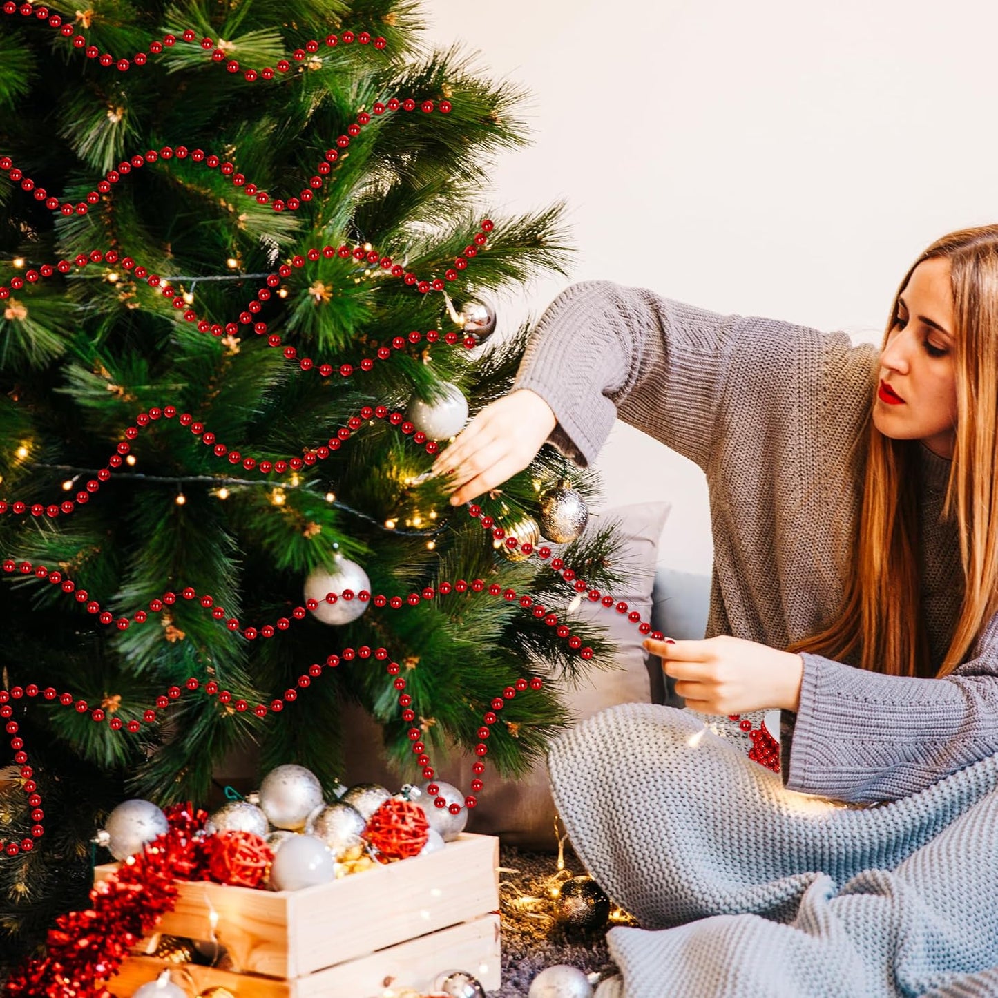 100 Feet Christmas Tree Decorations, Christmas Red Hanging Beads Garland Chain, Beads Strands Chain Trim Garland Decoration for Home Mantle Fireplace Wreath Xmas Tree Decor Supplies