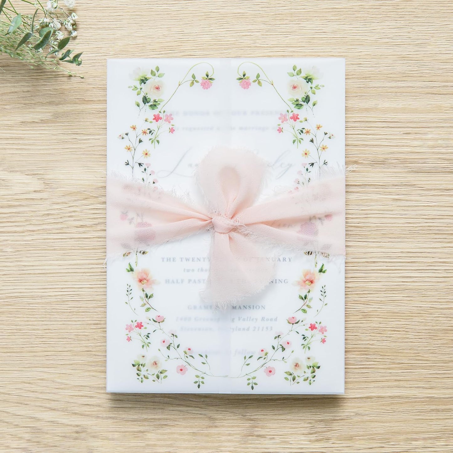 PONATIA 50PCS Vellum Jackets for 5x7 Invitation Cards- 135GSM Wild Flowers Printed Vellum Sleeves, Quinceanera Wedding Invitation Cards Wraps, Transparent Christmas Gift Cards Jackets