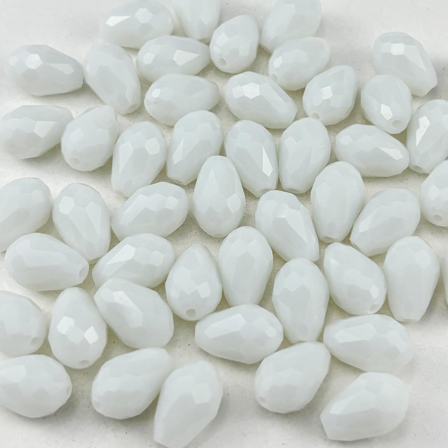 200pcs 3x5mm Teardrop Crystal Glass Beads for Jewelry Making, Faceted Vertical Hole Teardrop Glass Spacer Beads for Wind Chimes Bracelet Earring Necklace DIY Craft(White)