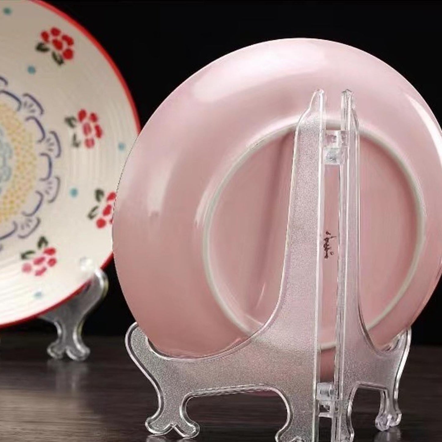 4 Pack 12 Inch Clear Plastic Easels or Stand/Plate Holders to Display Pictures or Other Items at Weddings, Plate Stands for Home Decoration, Birthday, Tables