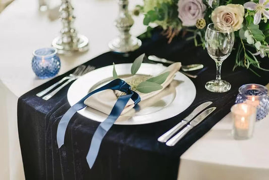 Velvet Table Runner, 10ft Luxurious Wedding Reception Decorations Soft Velvet Fabric Table Linen Overlay for Party (20 x 120 inch, Navy)