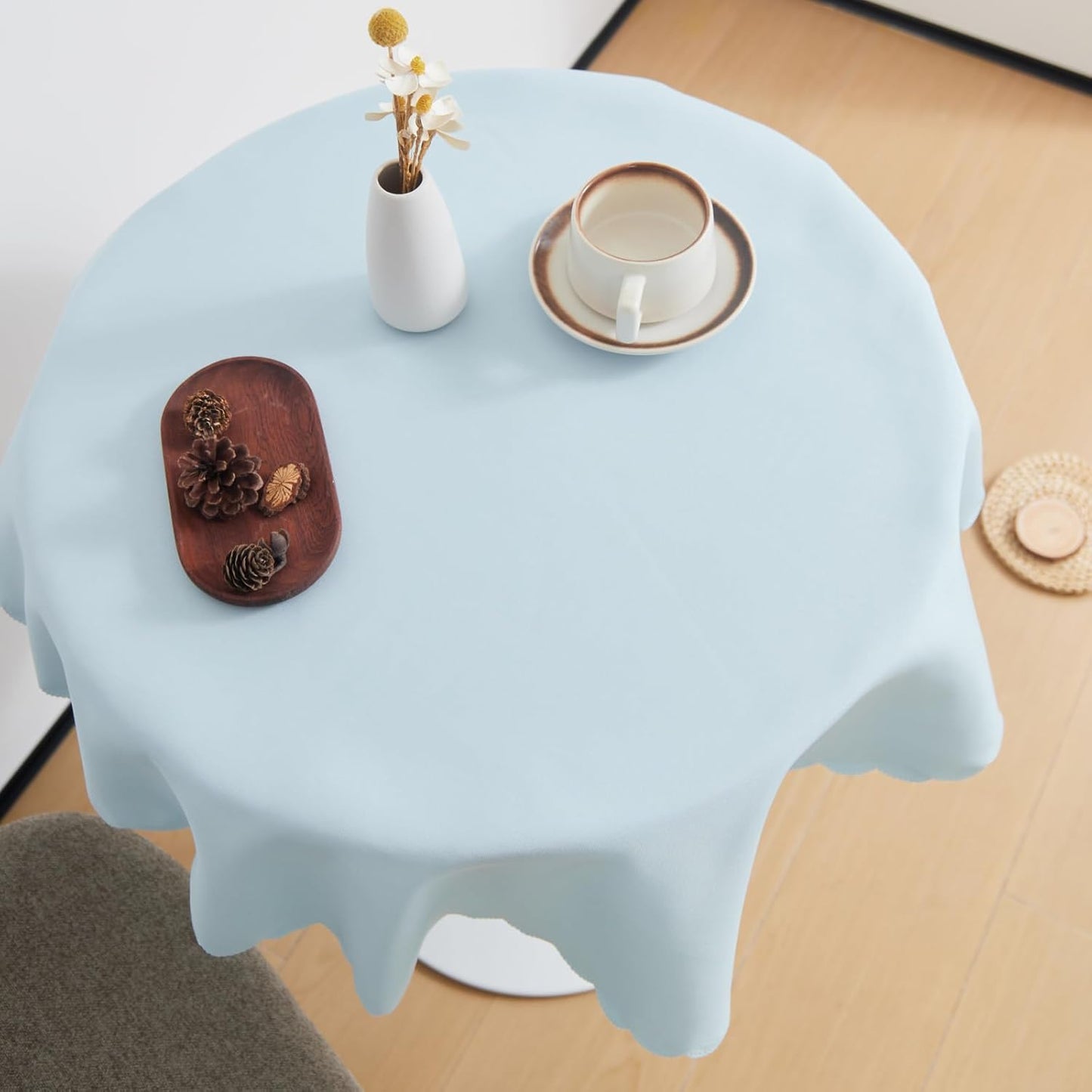Small Round Light Blue Tablecloth 36 Inch Polyester Fabric Washable Table Cover Decorative Wrinkle Resistant Solid Color Table Cloth for Dining Party Wedding Camping