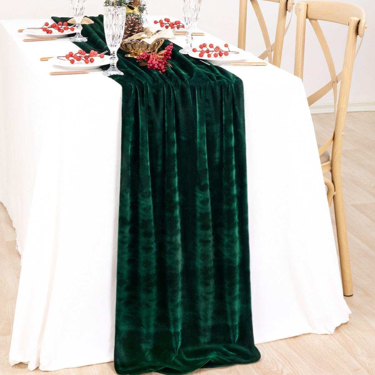 MLMC Emerald Green Velvet Table Runner 10ft Luxury Dark Green Velvet Fall Table Runner 20x120 Inches Glossy Wedding Table Runner for Bridal Shower Birthday Party Gathering Thanksgiving Christmas Decor