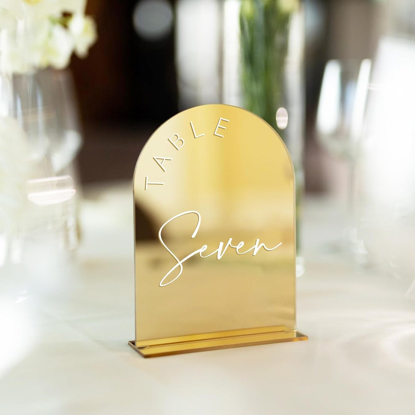 Gold Mirror Arched Wedding Table Numbers with Stands 1-30, 5x7 Inch Acrylic Arch Sign with Holder, Gold Arch Acrylic Table Numbers for Wedding Reception(1-30, 5"x7")