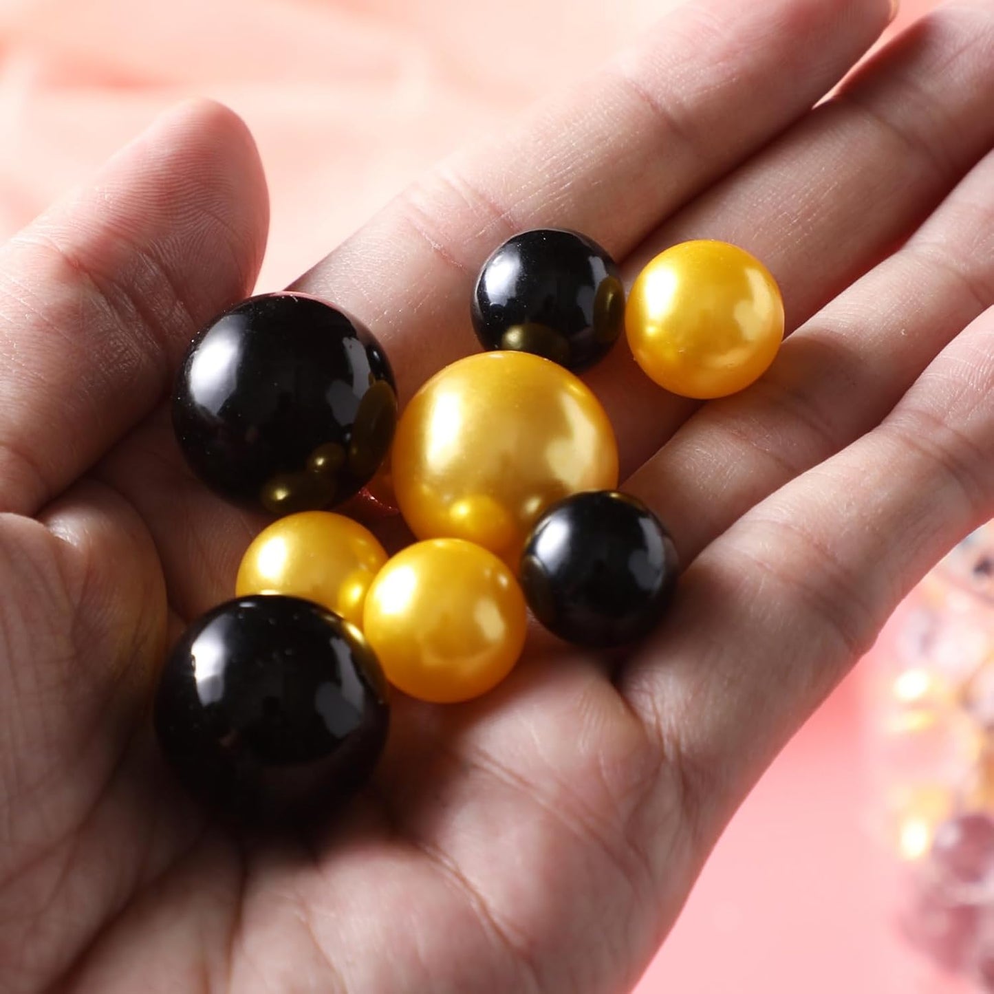 200 Pcs Vase Filler Beads Black and Gold Pearl Beads for Vase No Hole Pearls for Centerpieces Vases Home Table Party Decor Wedding DIY 8/14/20mm
