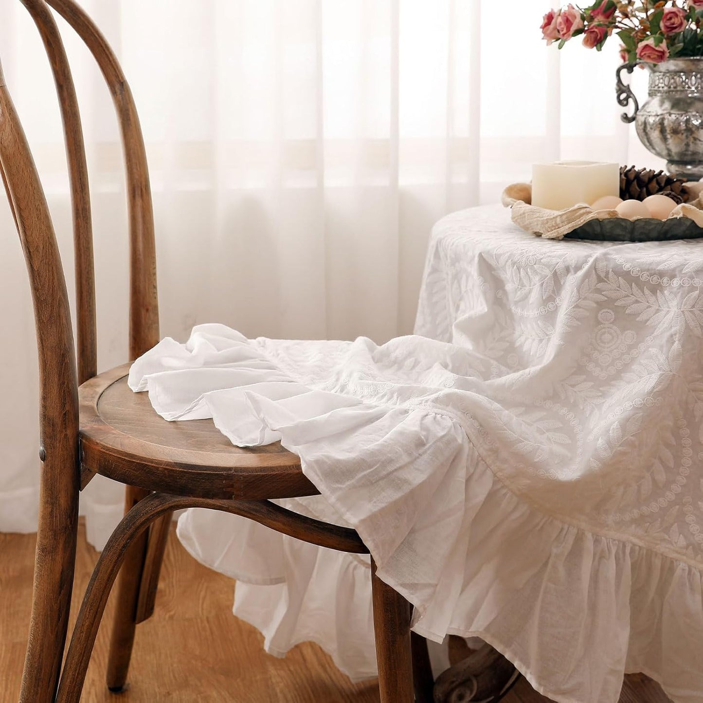 patdrea Vintage Ruffle Tablecloth for Round Tables,Farmhouse Embroidered Cotton White Lace Table Cloth Cover Decor for Dining Room Wedding Banquet Thanksgiving Christmas,Dimaeter 51"