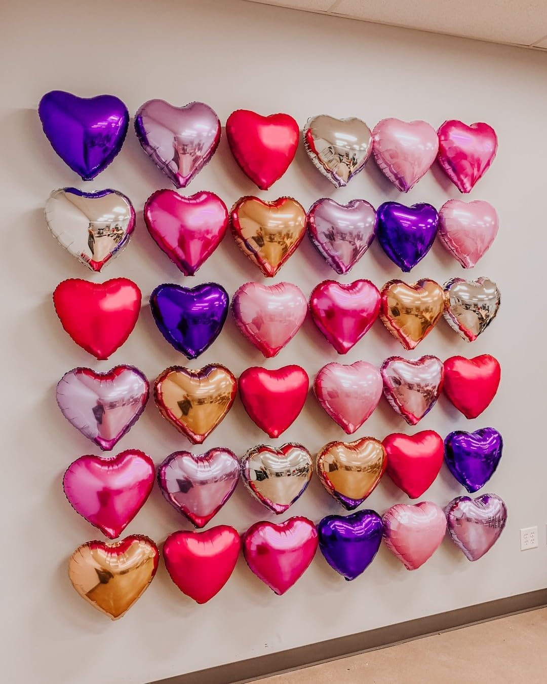 Pastel Pink Heart Shaped balloons Pack of 10,18 Inch Love Valentine Balloons Heart Romantic Balloons For Valentines Day Propose Marriage Wedding Bridal Shower Engagement Party Decorations