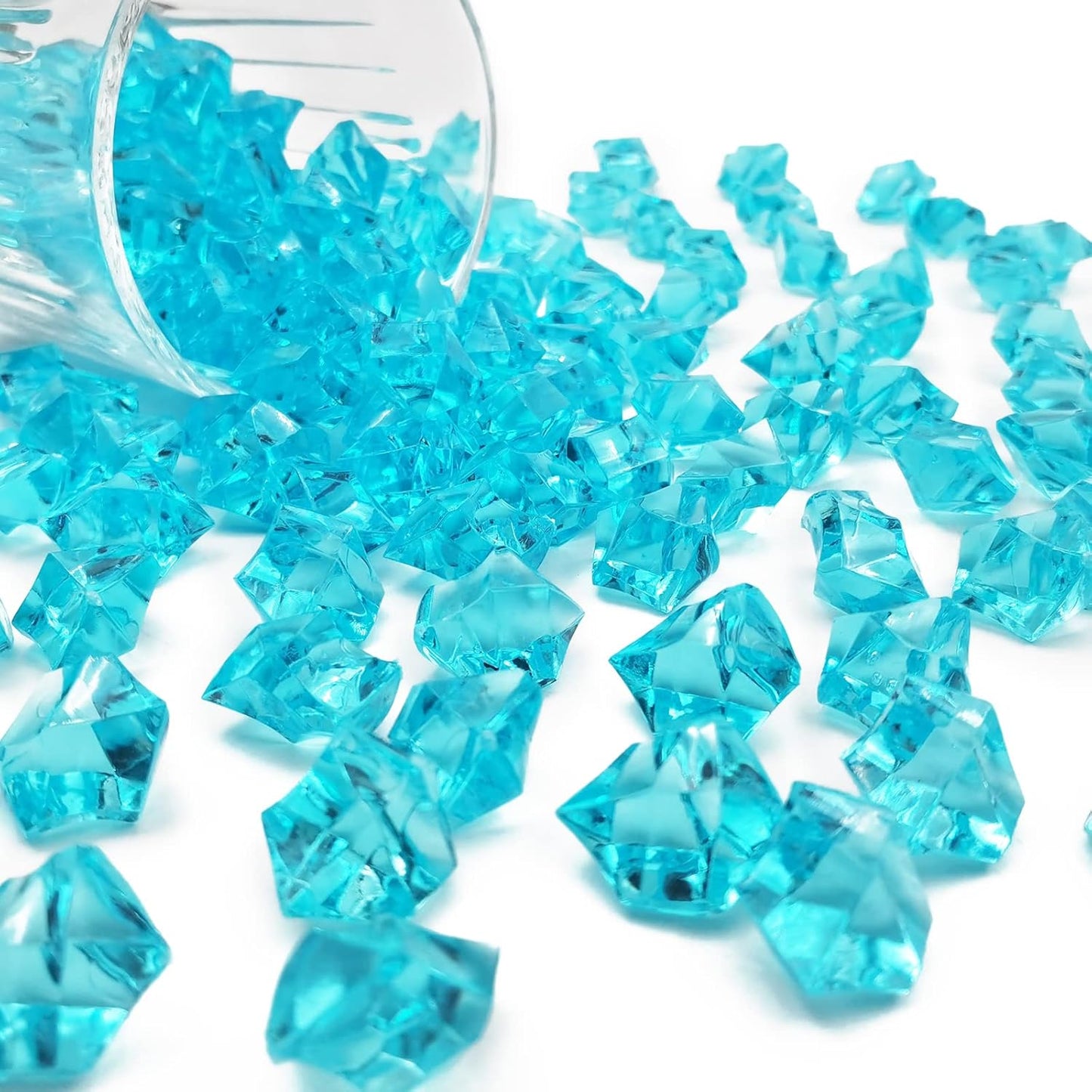 Vase Fillers for Home Decor, Fake Crushed Ice Cubes, Vase Fillers, 150 pcs Reusable Fake ice Cubes for Photography Accessories Props Decoration(0.86 * 0.62inch,Blue)