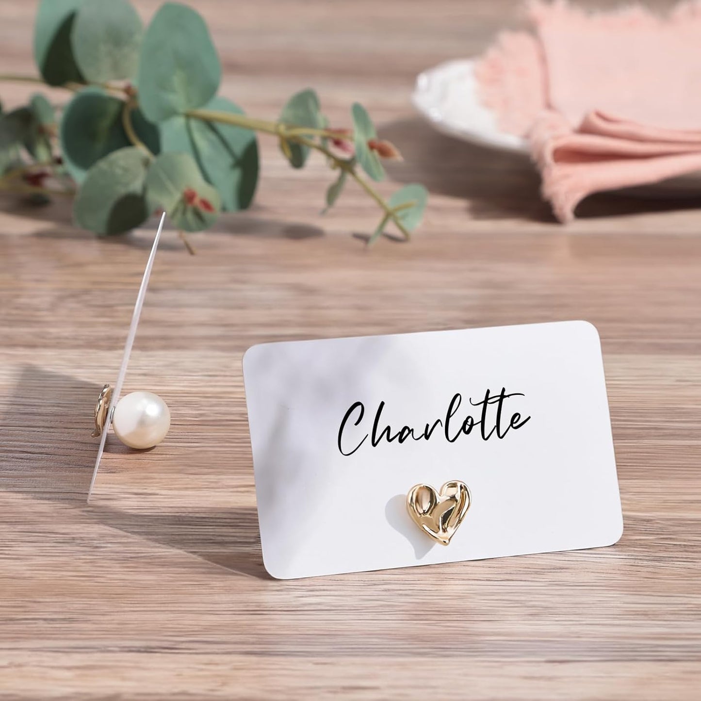 UNIQOOO 24Pcs Decorative Gold Love Heart Place Card Holders Bulk, Romantic Name Card Stands Set, for Wedding Engagement Decor, Table Setting, Business Card, Name Tag, Party Food Labels