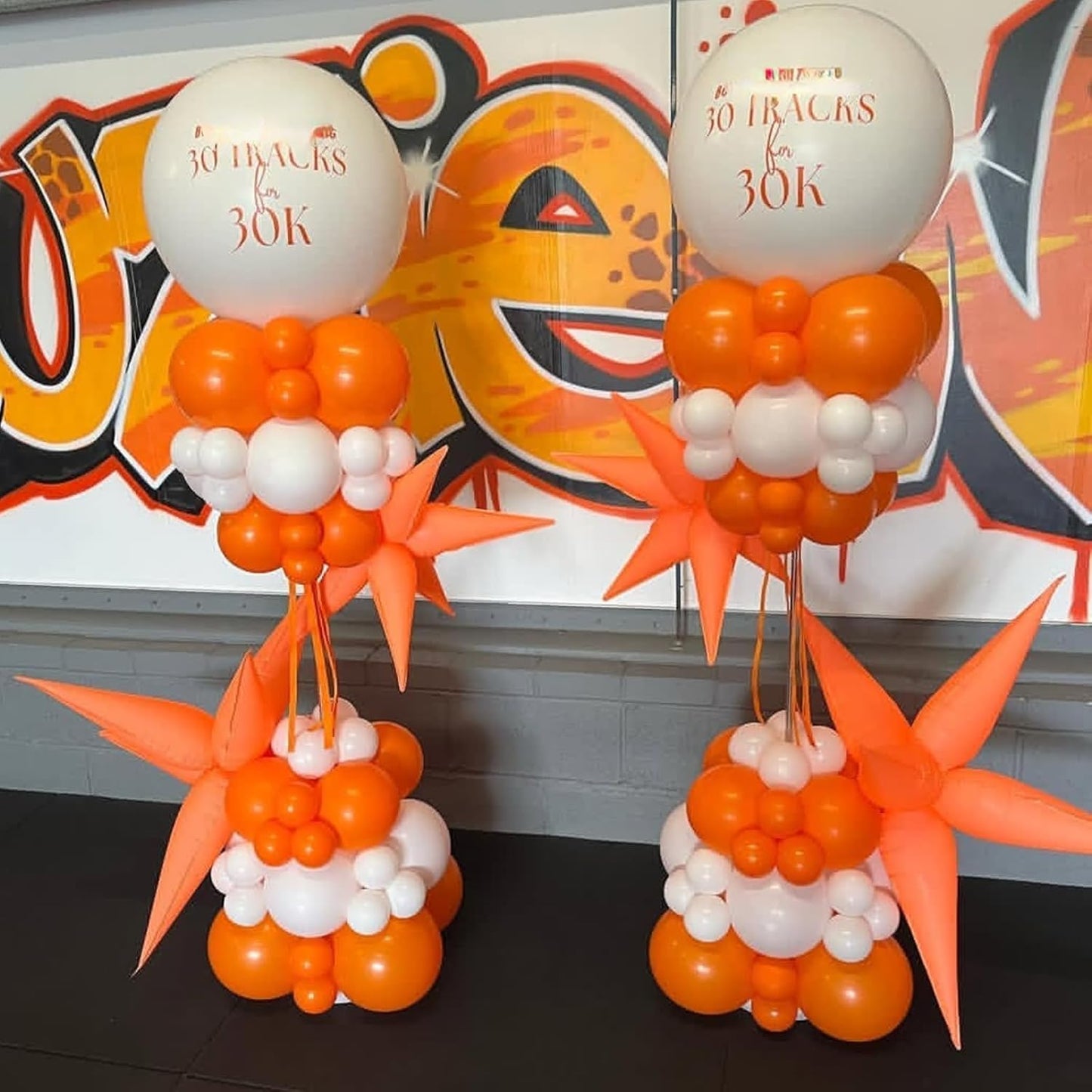 Black Orange Star Balloons 12pcs, 27/22 Inch Foil Star Explosion Balloons, Large Spike Mylar Cone Balloon, Fireworks Shape Balloon Decor for Graduation Birthday Halloween Backdrop