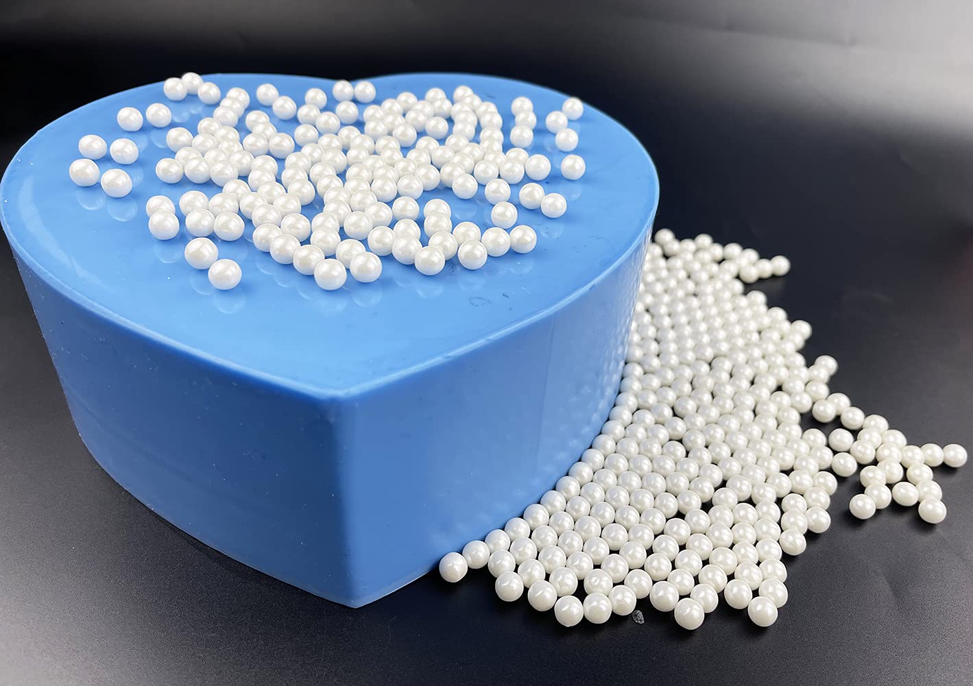 Sprinkles Pearl Sugar 7mm Candy 120g/ 4.2oz Baking Edible Cake Decorations Cupcake Toppers Cookie Decorating Ice Cream Toppings Celebrations Shaker Jar Wedding Shower Party Christmas Supplies White