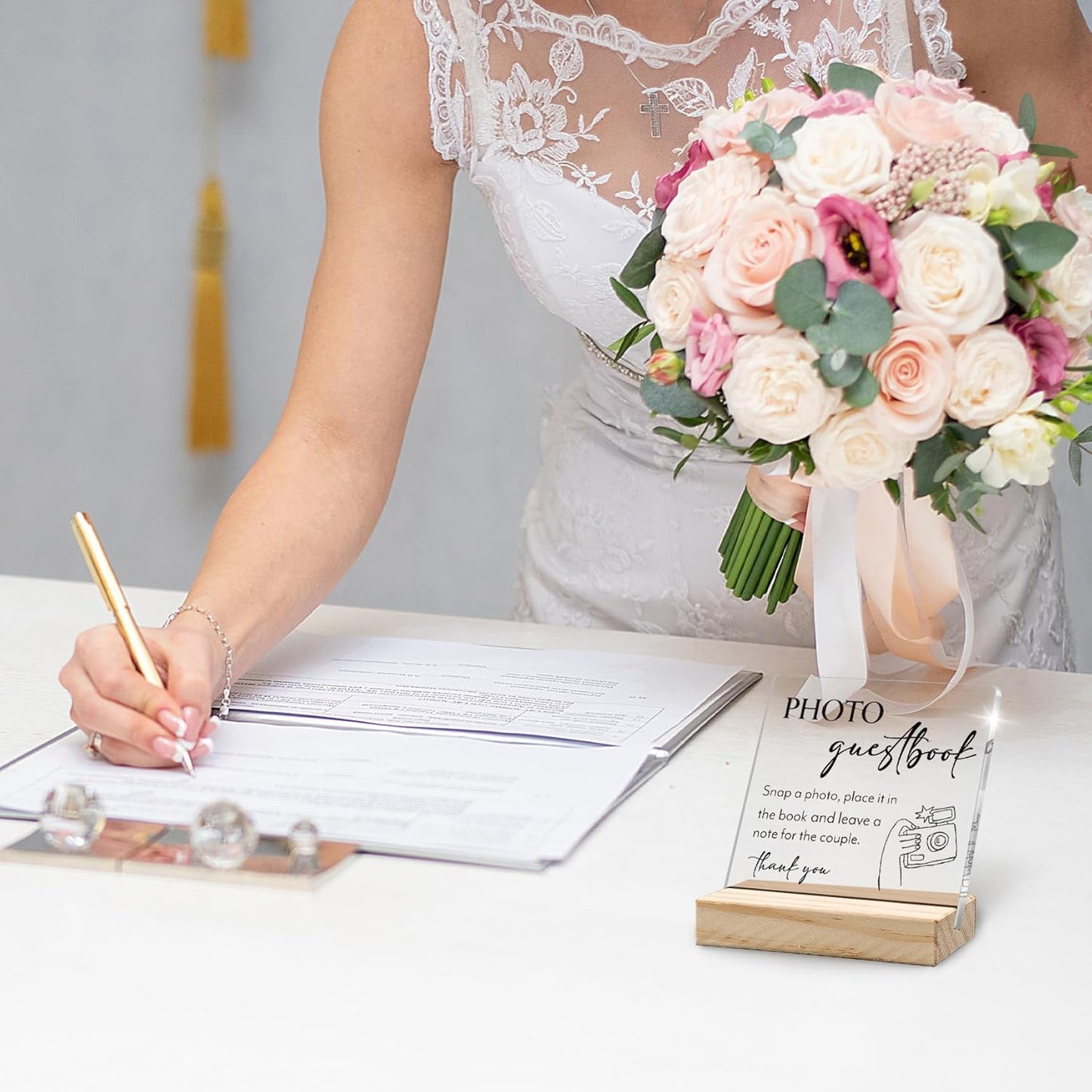 Photo Guest Book Sign, Wedding Decor, Acrylic Wedding Signs, Guest Book Signs forWedding, WeddingGuest Books SignAcrylic Plaque Sign with Wood Stand for WeddingDecorations for Reception