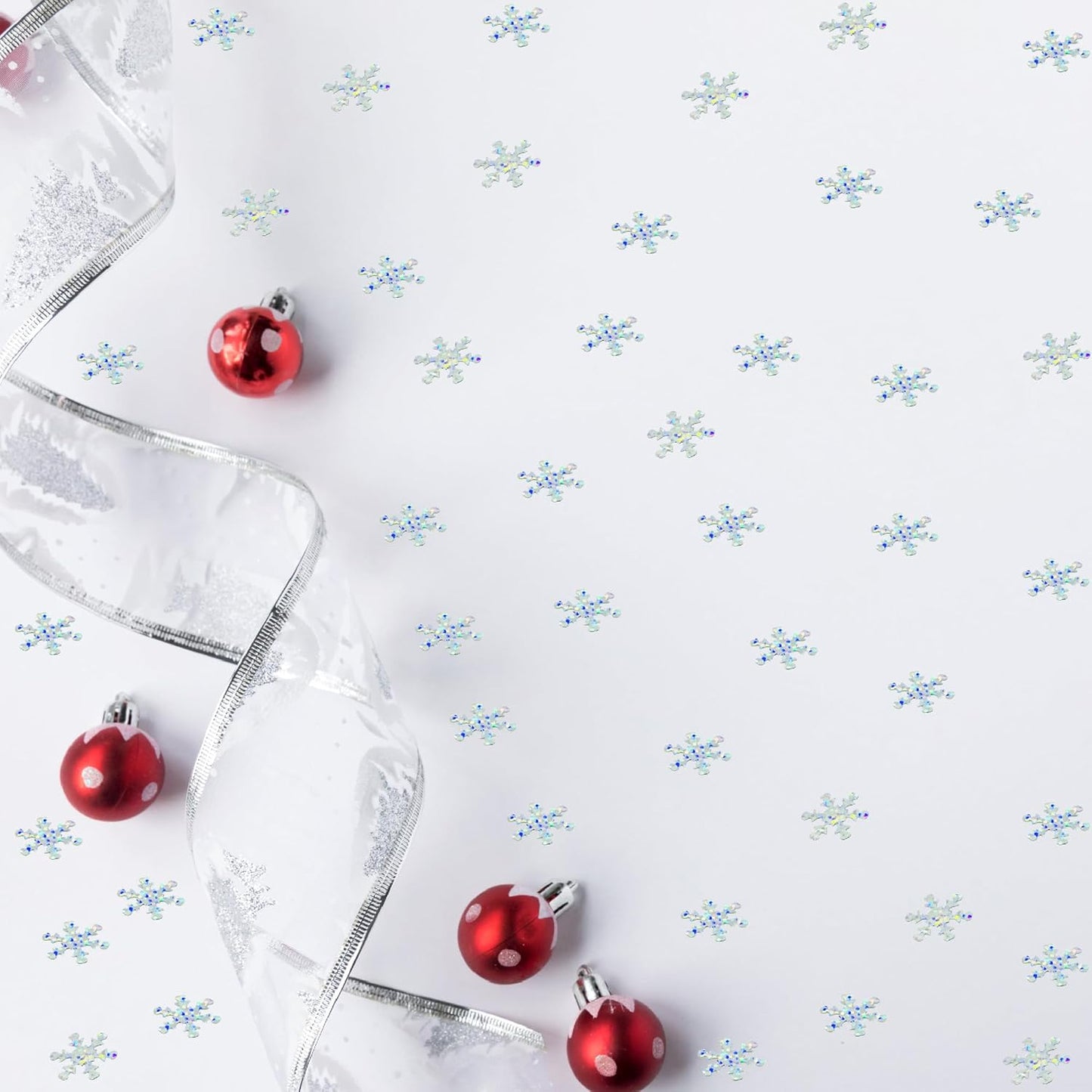 Confetti Snowflake Sequins Table Confetti Metallic Foil Sprinkles or DIY for Wedding Engagemetn Christamas New Year Theme Party Celebrations Favor(Snowflake Silver)