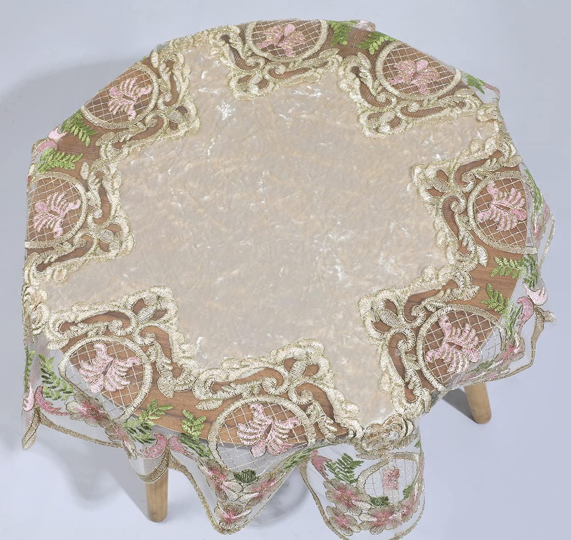 vctops Damask Lace Patchwork Tablecloth Luxury Square Small Table Cover Elegant Floral Embroidered Lace Table Cloth for Party Kitchen Dinning Picnic Decoration (Type O,32"x32")