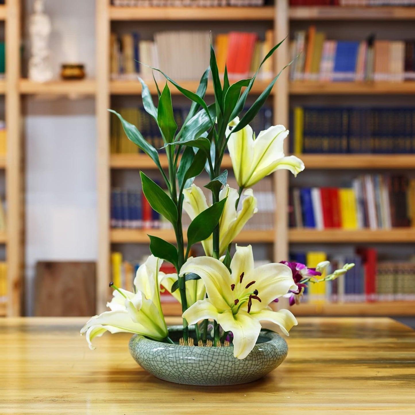 Kritkin 24 Pieces Flower Frogs Holder Mini Floral Round Flower Japanese Arranger Fixed Pin Holder for Arrangements Floral Plant Small Vase Ikebana Decoration Supplies Plant Fixation(0.9 Inch,Gold)