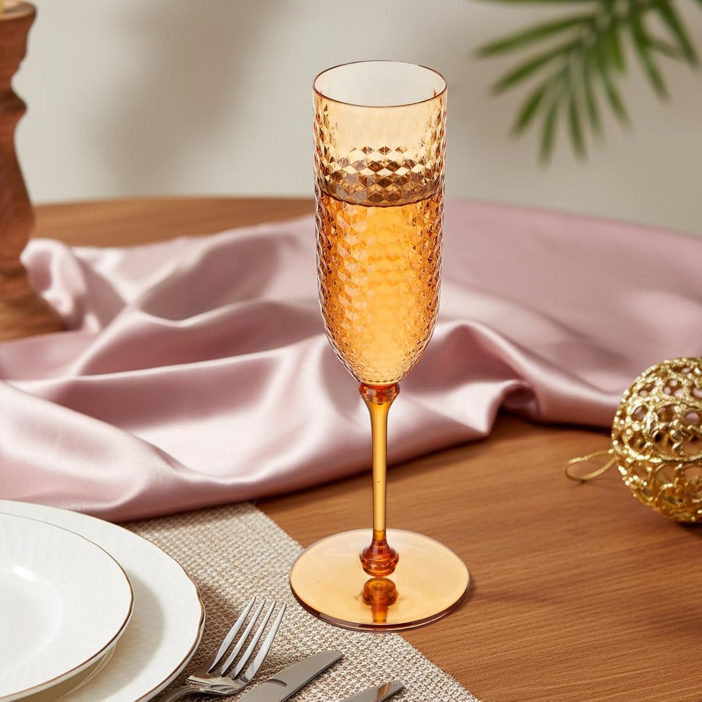 Remerry 24 Pack Detachable Plastic Champagne Flutes 5.5 oz Champagne Glasses Wedding Toasting Crystal Glasses Reusable Unbreakable Party Wine Cups for Wedding New Years Eve Party Supplies