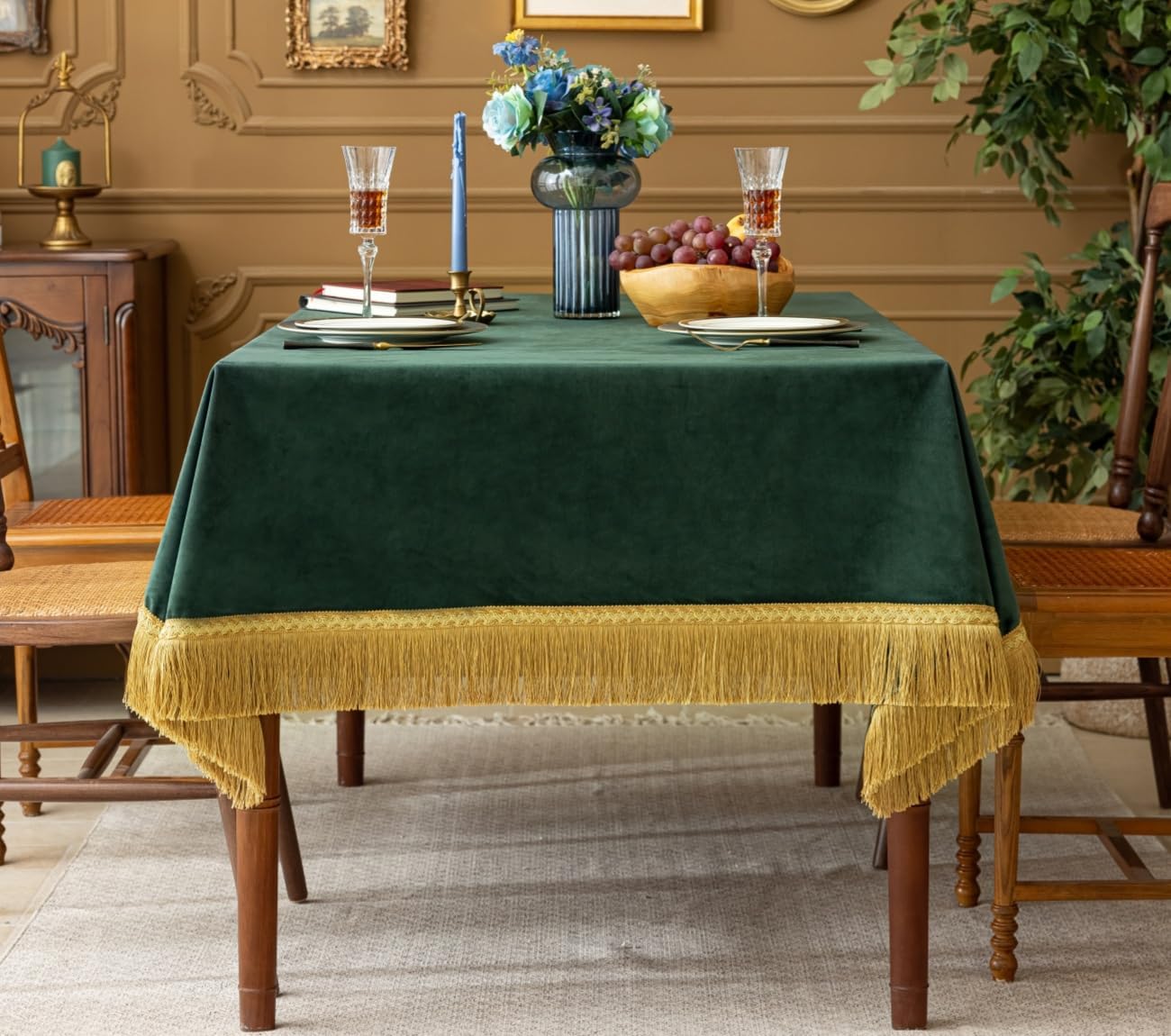 F-CHU Luxury Green Tablecloth Thickset Velvet Tablecloth with Beautiful Gold Tassels Table Cloth for Home Decor Wedding, Party, Banquet and Events 60x86-Inch