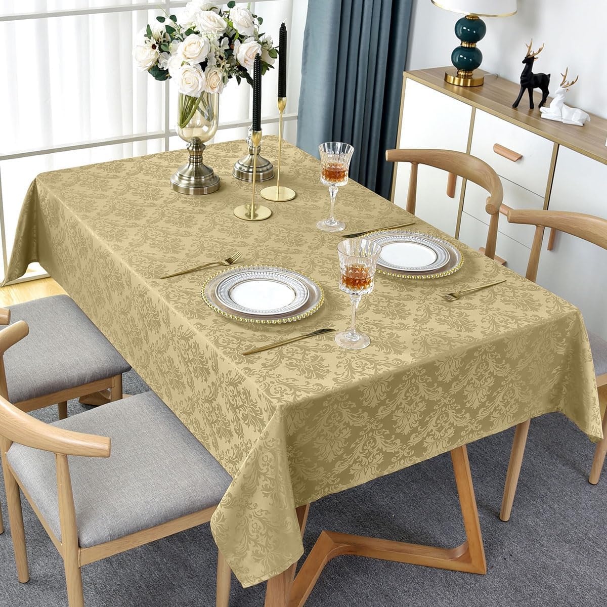 SASTYBALE Jacquard Tablecloth Rectangle 60 x 84 Inch, Spill Proof Wrinkle Free Damask Table Cloth, Soft Polyester Table Cover for Dining, Party, Indoor, Outdoor, Gold
