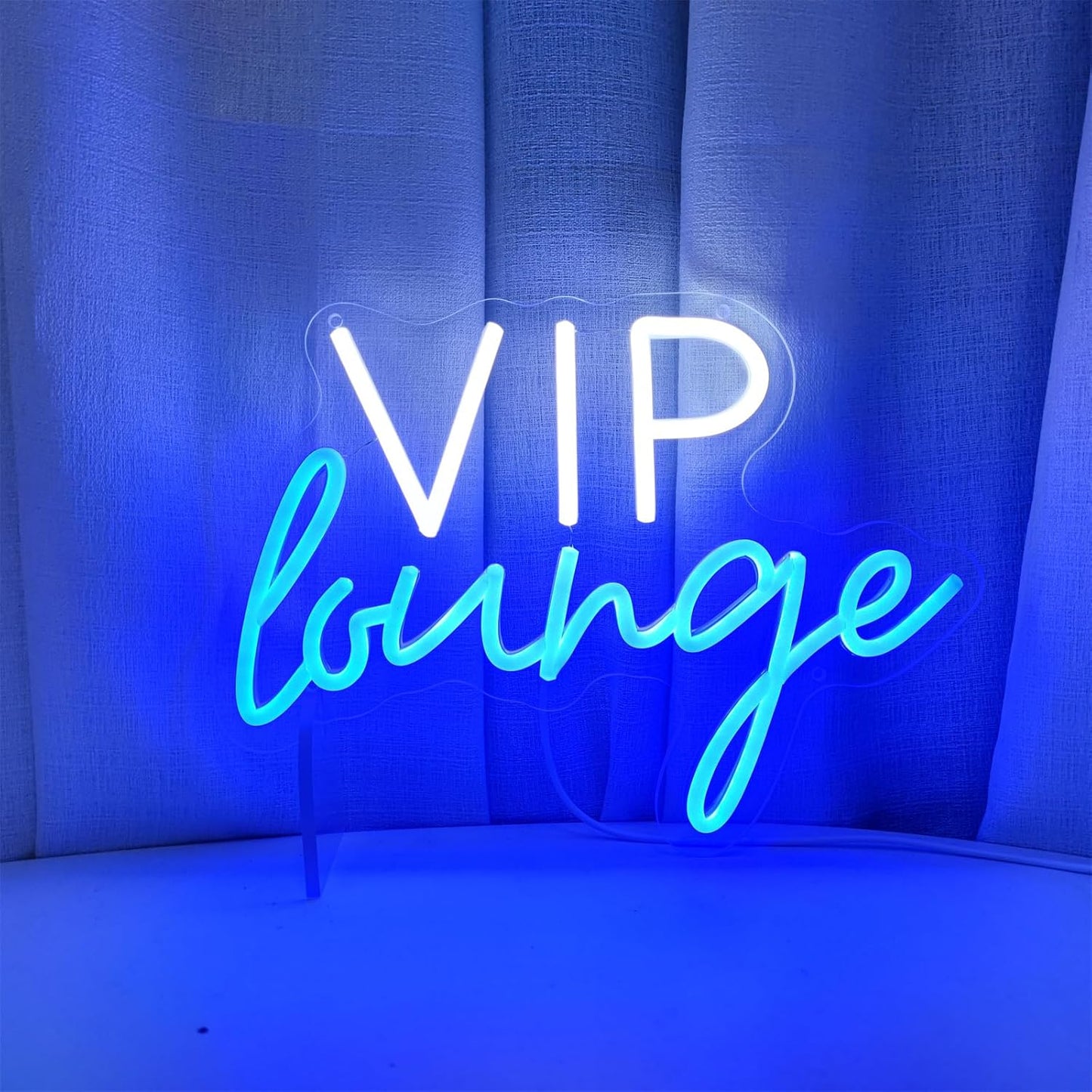 VIP Lounge Neon Sign VIP Light up Signs for Wall Decor, LED Lounge Sign LED Word Light Sign for Bar Hotel Cafe VIP Room Home Decoration, 13.3" x 9.8"