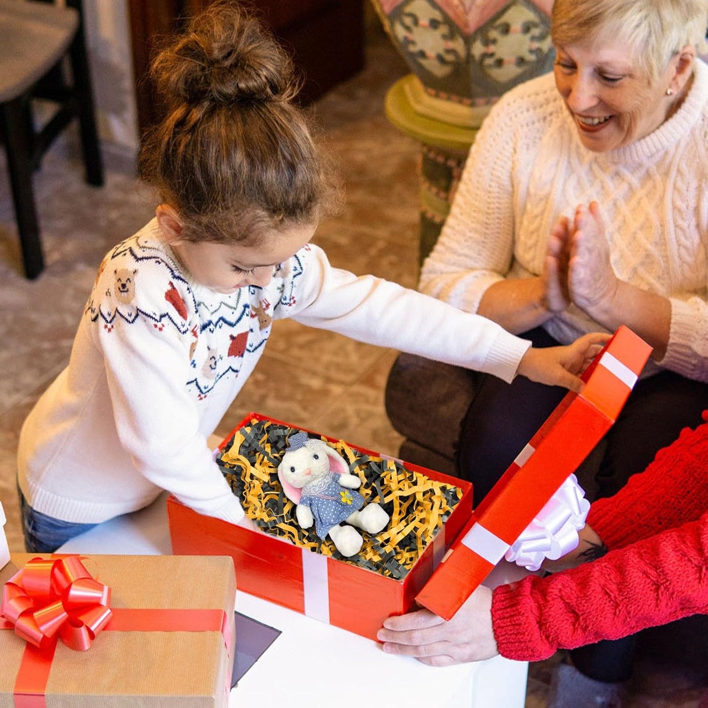 Zankubom 1 LB Crinkle Cut Paper Shred Filler Great for Gift Wrapping, Basket Fillers, Birthday, Gift Wrapping, Anniversary, Halloween Christmas Party Decor Filling Supplies Black Gold