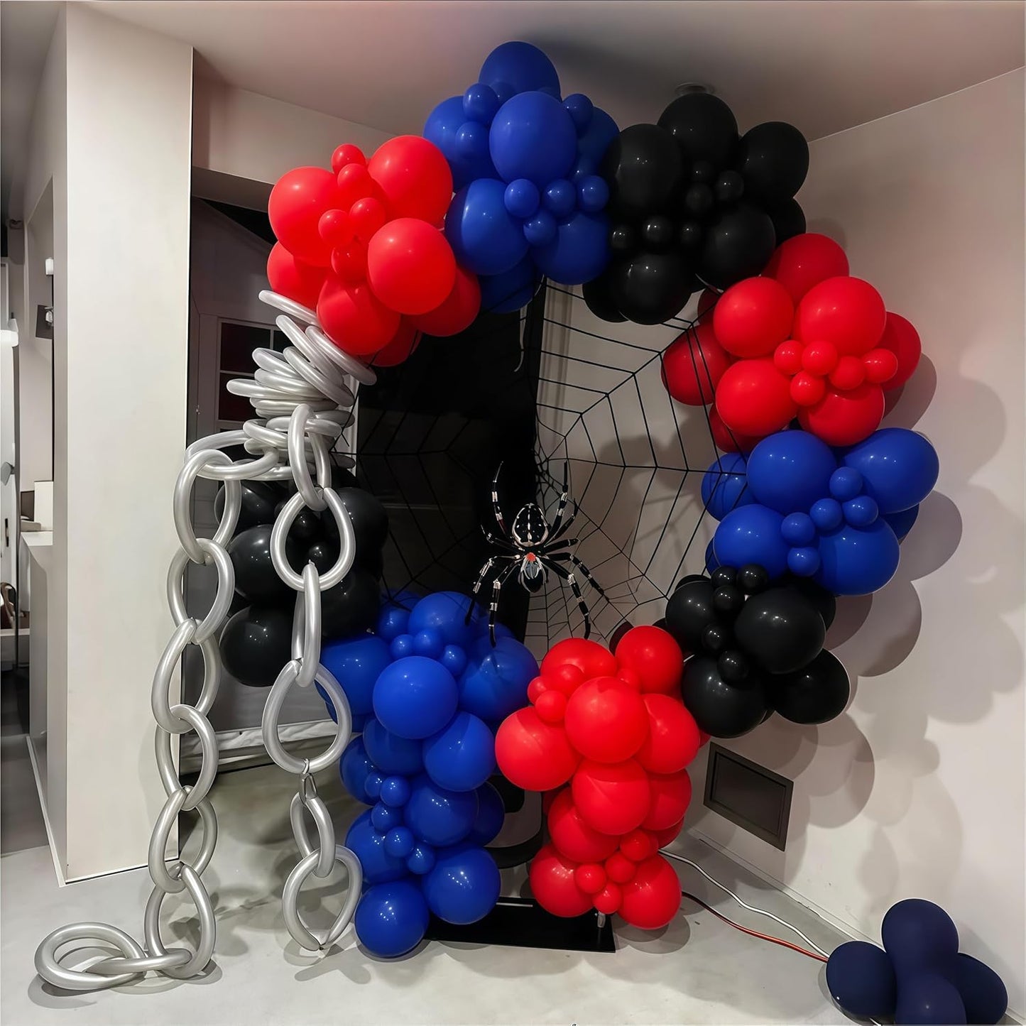Red Blue Black Balloons, 12 Inch Royal Blue Red Confetti Latex Balloon with Black Helium Balloon Kit for Boys Spider Cool Man Halooween Theme Birthday Decor Graduation Party Decoration Supplies