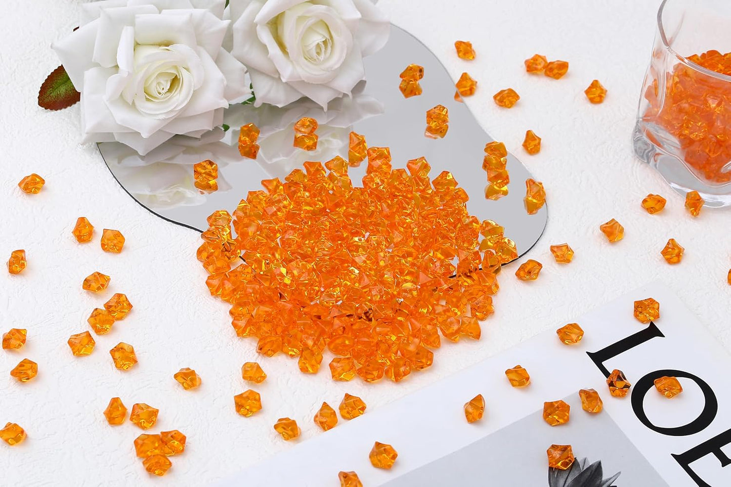 LAIDANLA 500PCS Orange Acrylic Gems Vase Fillers Plastic Diamonds Orange Fake Ice Cubes Fake Crushed Rocks for Centerpiece DIY Party Table Scatter Prop Wedding Decoration Accessories