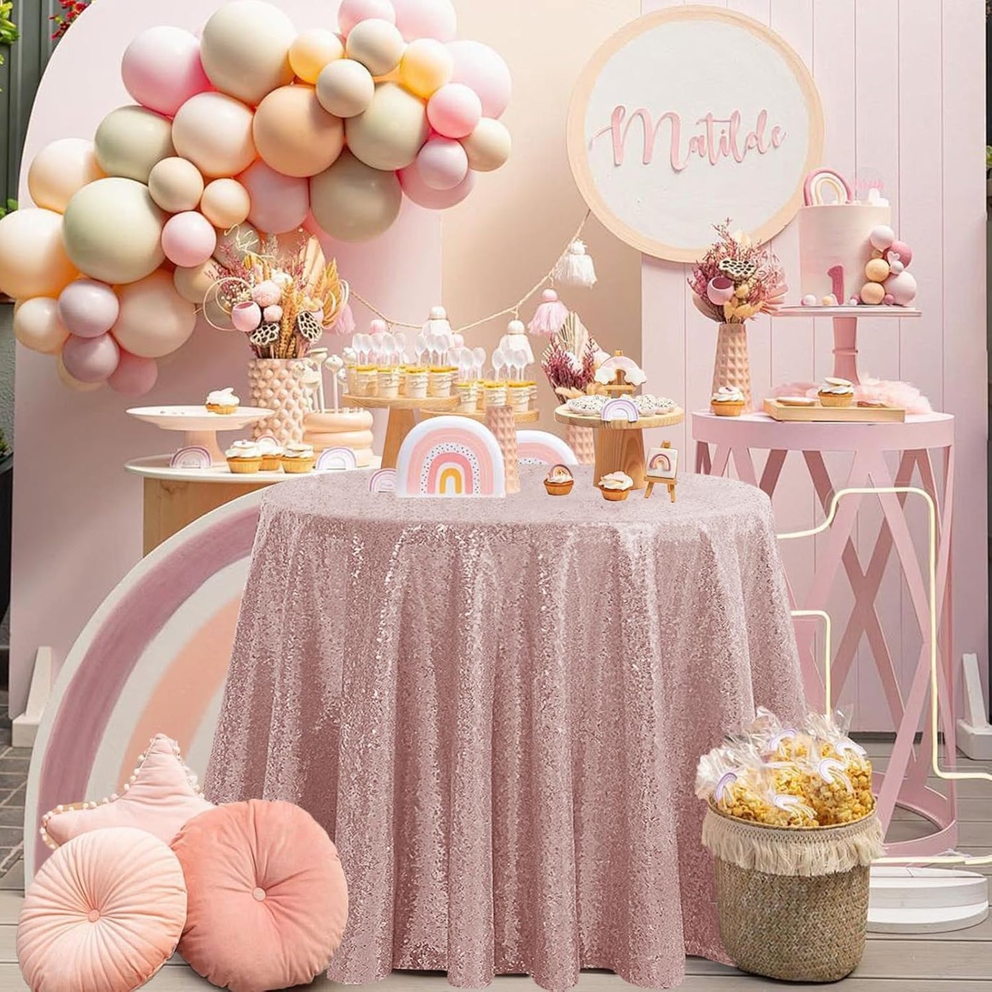 OQSQ Rose Gold Round Sequin Tablecloth, Glitter Tablecloth for Bridal Shower Decorations, Birthday, Wedding, Dessert, Banquet（50X50 inch Round,Rose Gold）