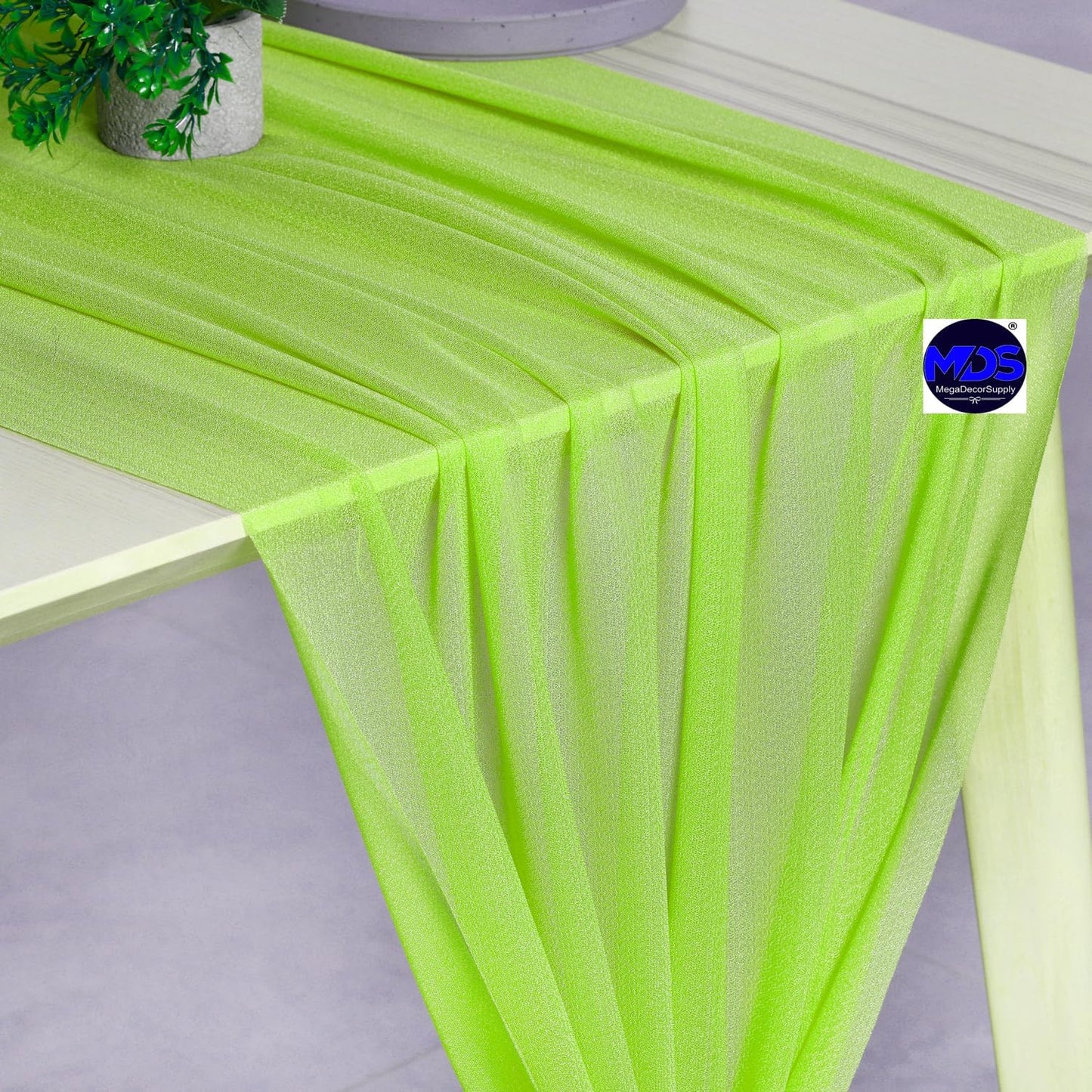 MDS Halloween Chiffon Table Runner - 20 Pack, 29 x 170 Inches, 14ft Each - Sheer Spooky Table Runners for Haunted House Parties, Trick-or-Treat Tables, Witchy Décor, Wedding & Events - Parrot Green