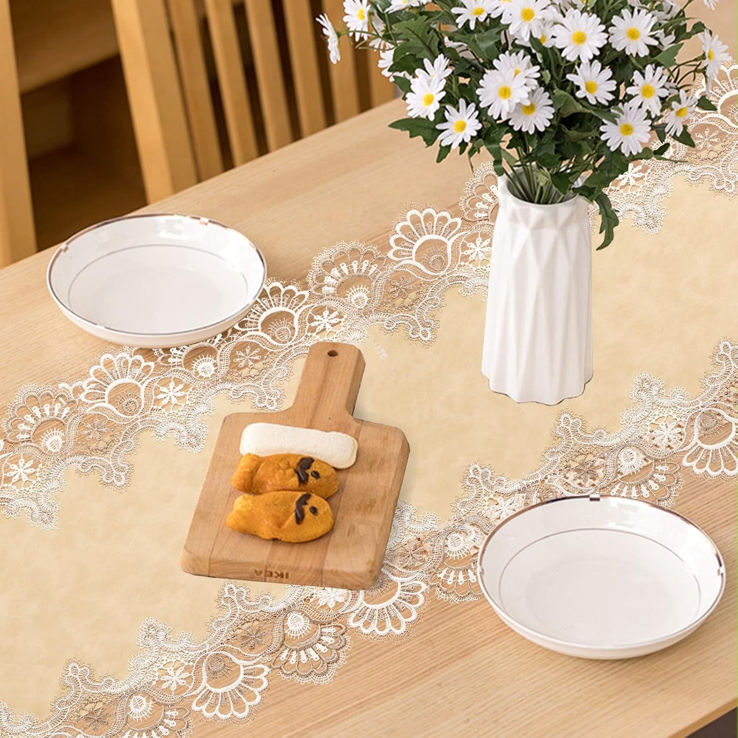 Vintage Lace Dining Table Runner, 72 Inches Macrame Coffee Table Runners for Kitchen Home Christmas Party Decorations (16x72 inch,Beige)