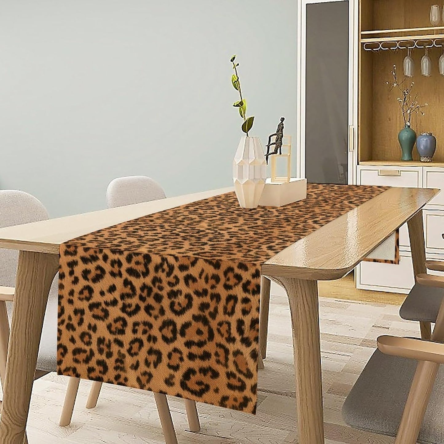 Leopard Print Table Runner Wildlife Vintage Cheetah Fur Spot Animal Skin Spots Pattern Table Cloth for Garden Farmhouse Wedding Party Vacation Dinner Home Decoration, 13x60 Inch
