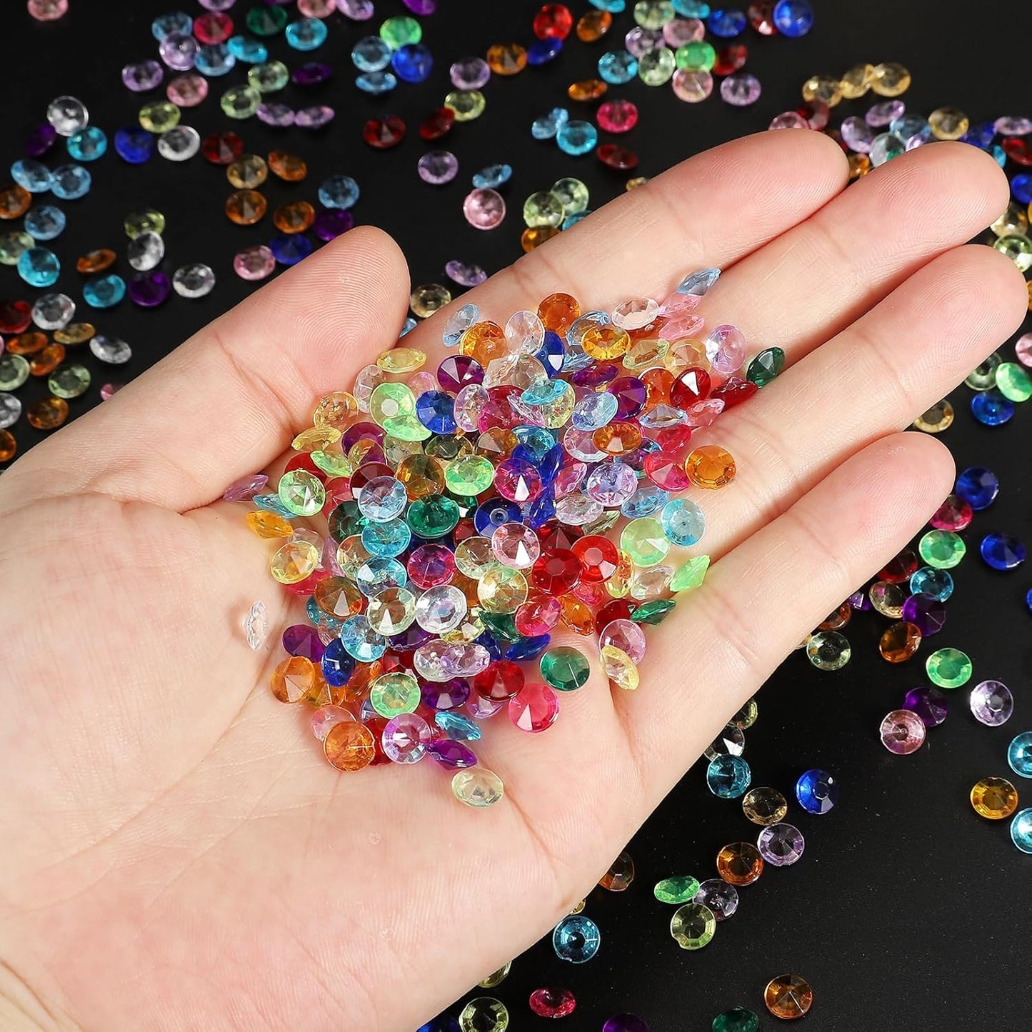 PATIKIL 4000 Pcs Wedding Table Scatter Confetti Crystals 6mm Acrylic Diamonds Vase Fillers Gems for Table Centerpiece Decorations Party Vase Beads, Rose Red