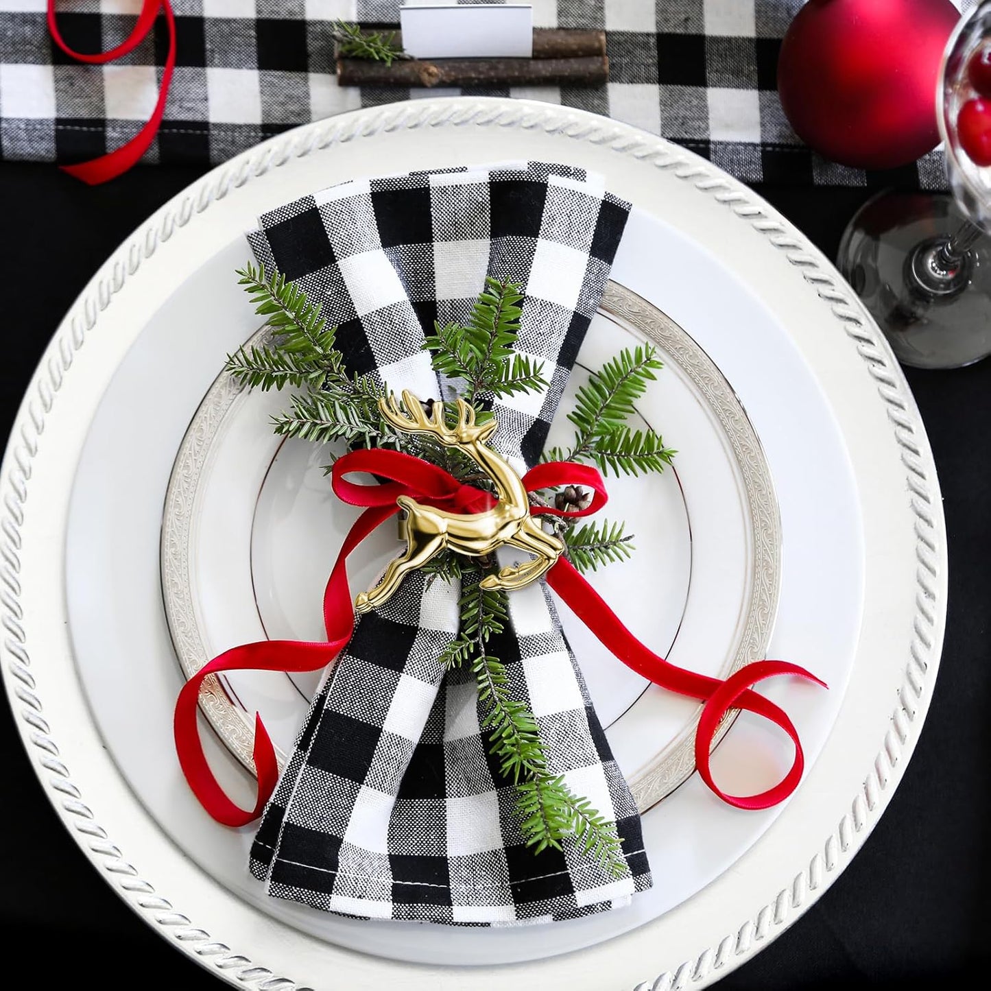 ZeeDix Gold Reindeer Christmas Napkin Rings Set of 8, Napkin Holder Ring for Christmas Dinner Table Decor Cloth Napkins, Wedding Receptions, Holiday Party, Banquet and Home Kitchen