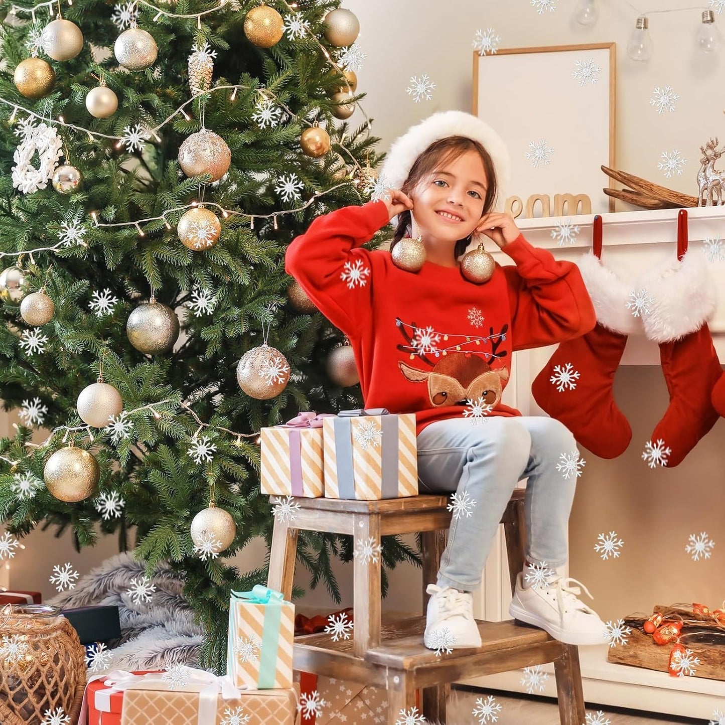 MARFOREVER Christmas Snowflake Glitter Confetti, Silver Snowflake Paper Confetti Snow Sprinkles Winter Wonderland Party Table Centerpiece for Wedding Supplies Christmas Party Decorations