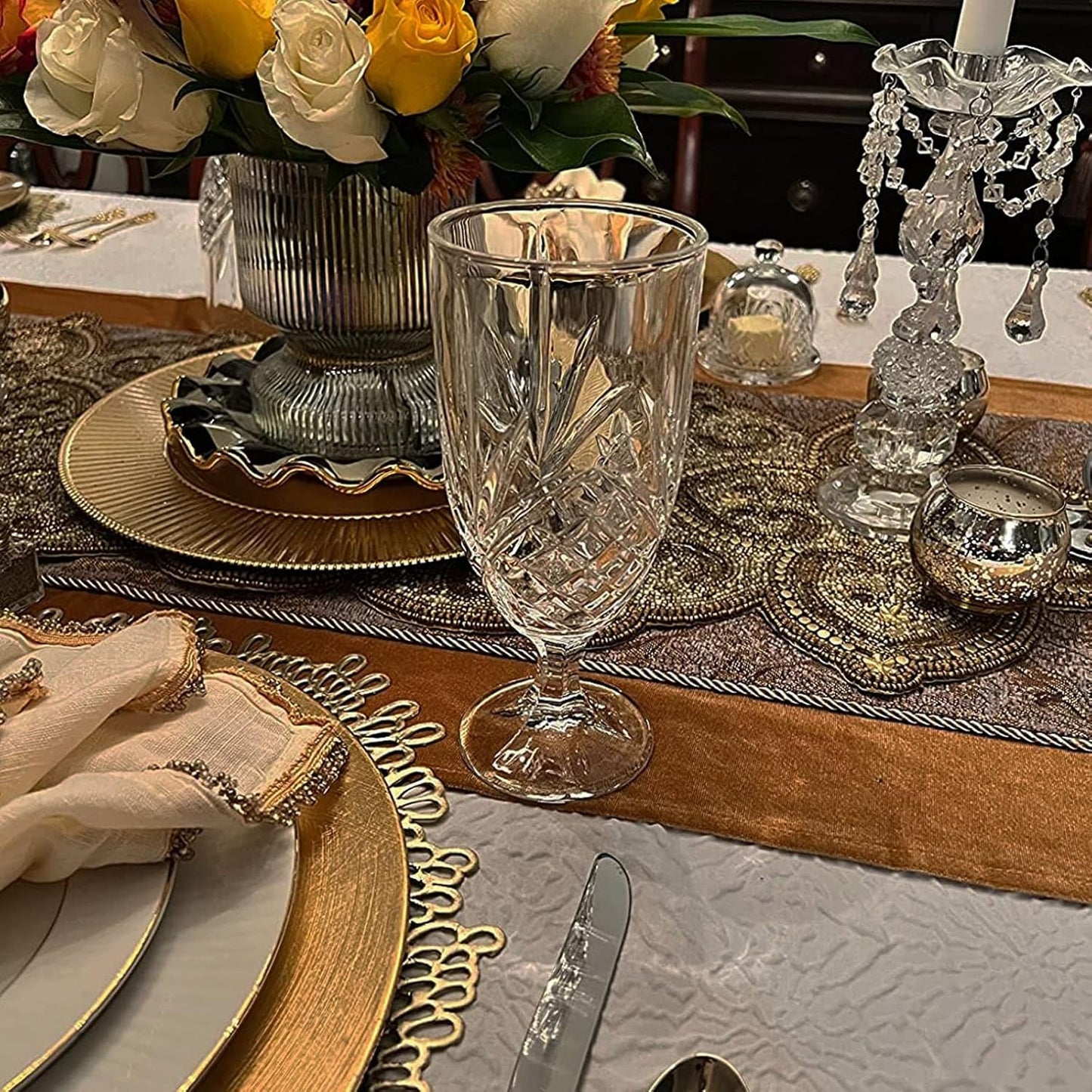 Luxurious Velvet Table Runner, 10ft Wedding Reception Decorations, 20x120inch Soft Velvet Fabric, Table Linen Overlay, Wedding Table Runners (Gold, 20X120inch)