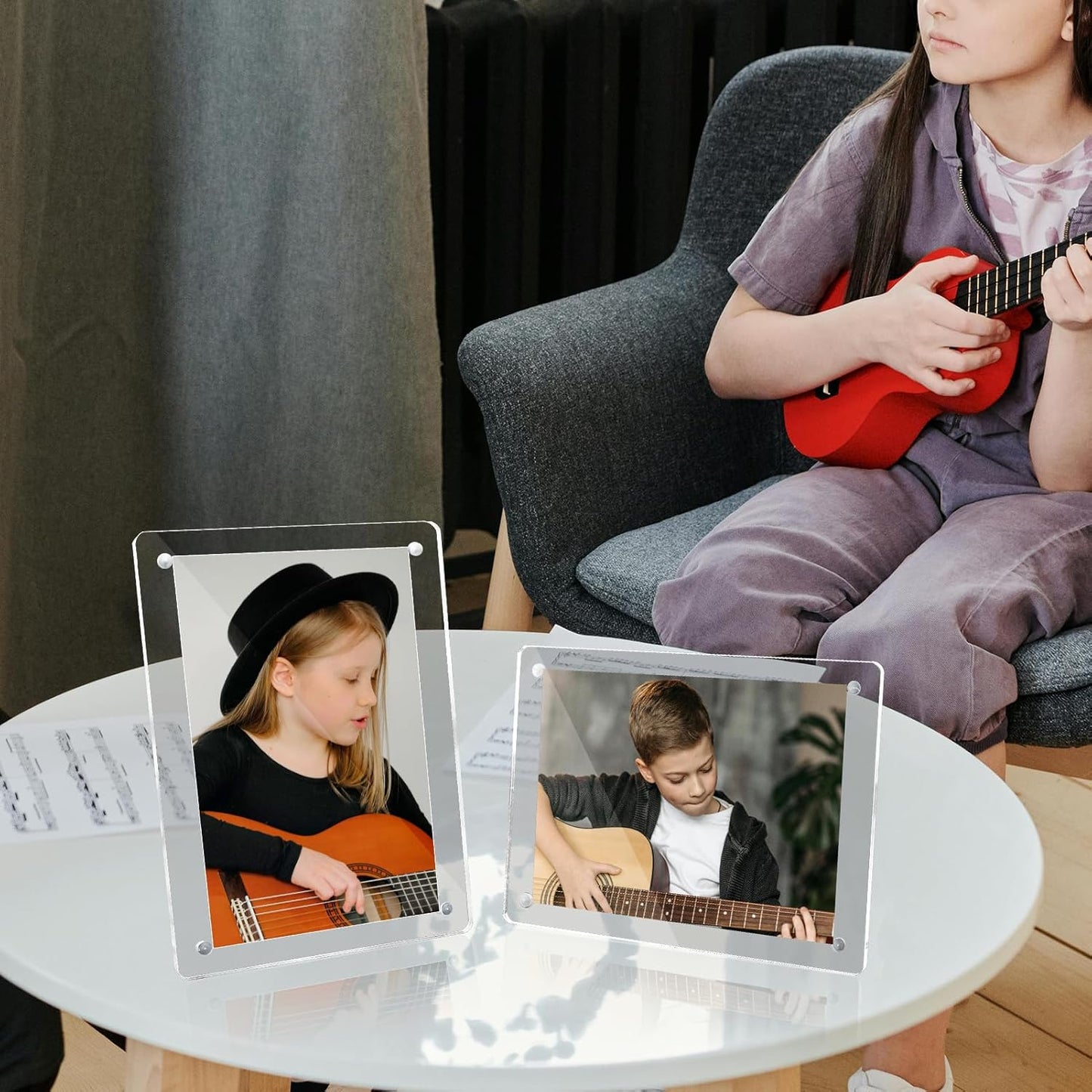 Acrylic Picture Frames 5x7 Inch Set of 3, Tabletop and Refrigerator Display Vertical and Horizontal Clear Magnetic Photo Frames with Detachable Stand for Gift, Home/Refrigerator Décor