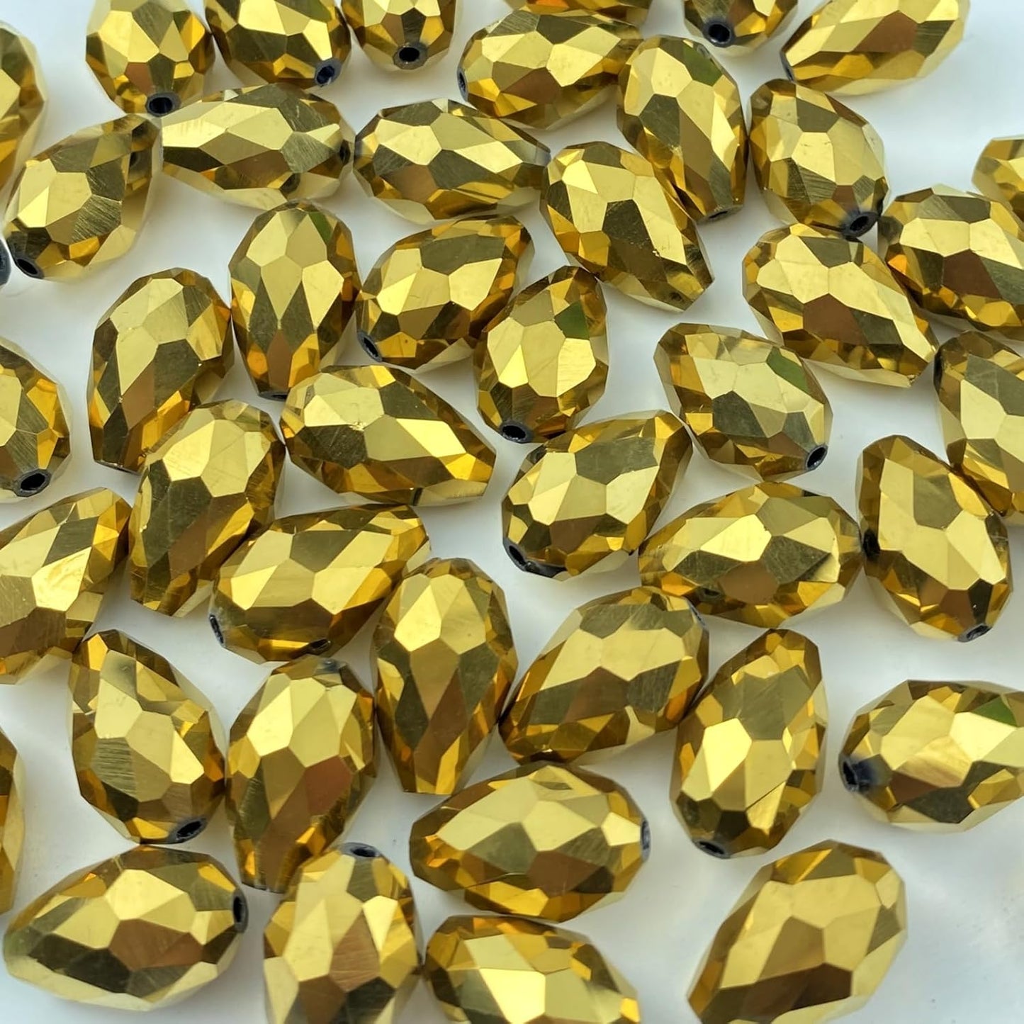200pcs 4x6mm Teardrop Crystal Glass Beads Vertical Hole Faceted Glass Teardrop Spacer Beads for Bracelets Necklace Earring DIY Jewelry Making Craft(Gold)