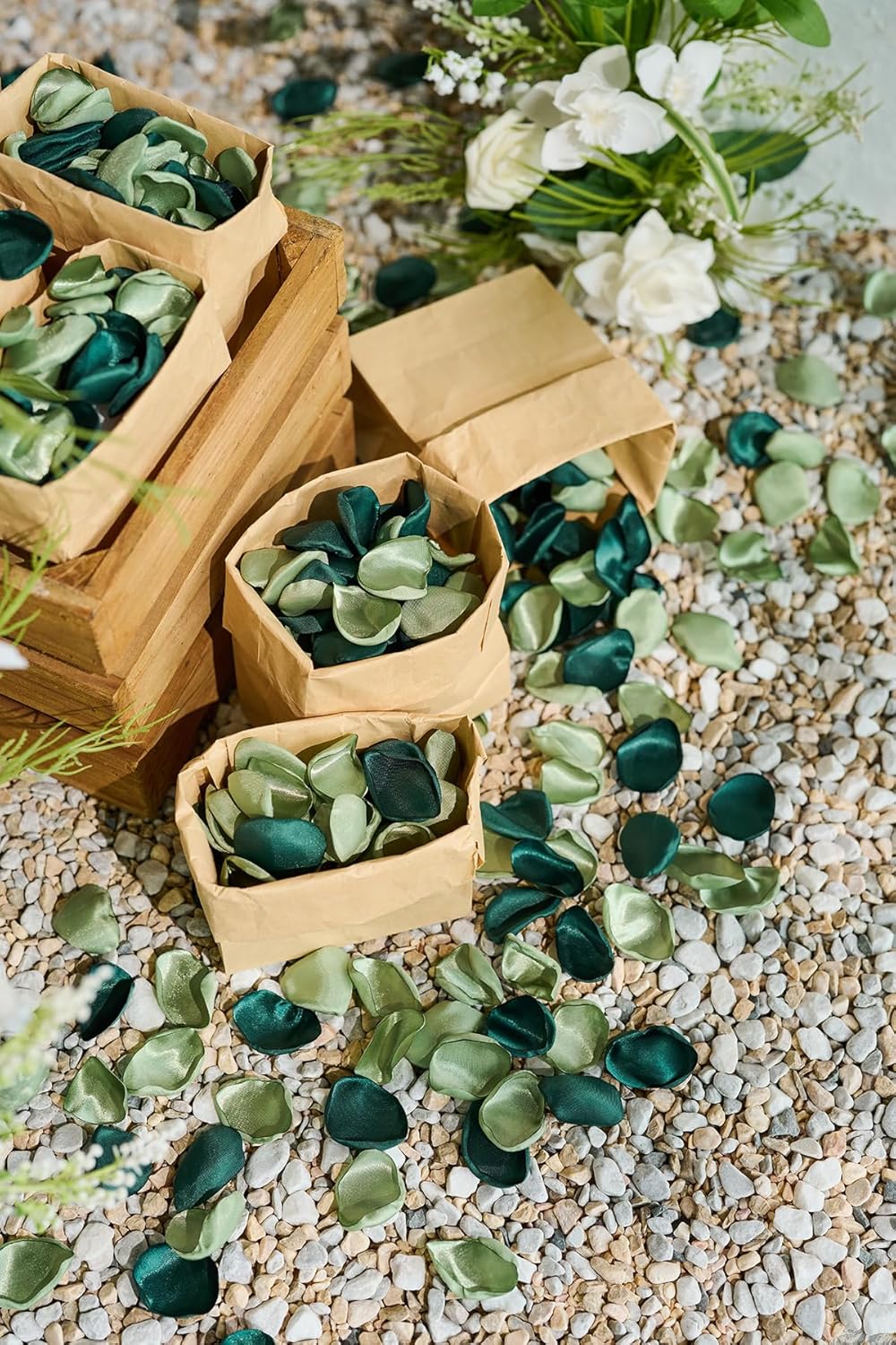 Ling's Moment Rose Petals, Silk Flower Petals for Wedding/Aisle/Flower Girl Baskets/Table Centerpiece Décor,etc.Emerald Green Forest 200pcs