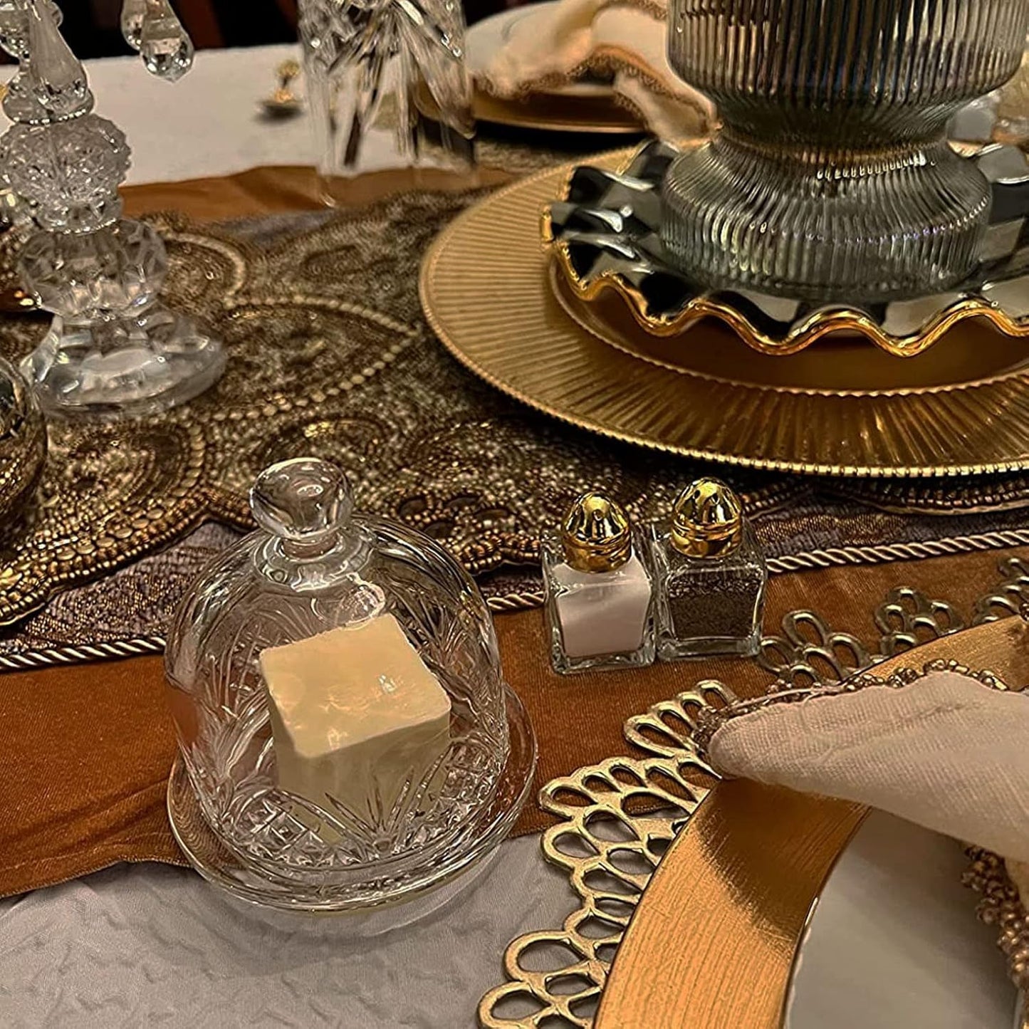 Luxurious Velvet Table Runner, 10ft Wedding Reception Decorations, 20x120inch Soft Velvet Fabric, Table Linen Overlay, Wedding Table Runners (Gold, 20X120inch)